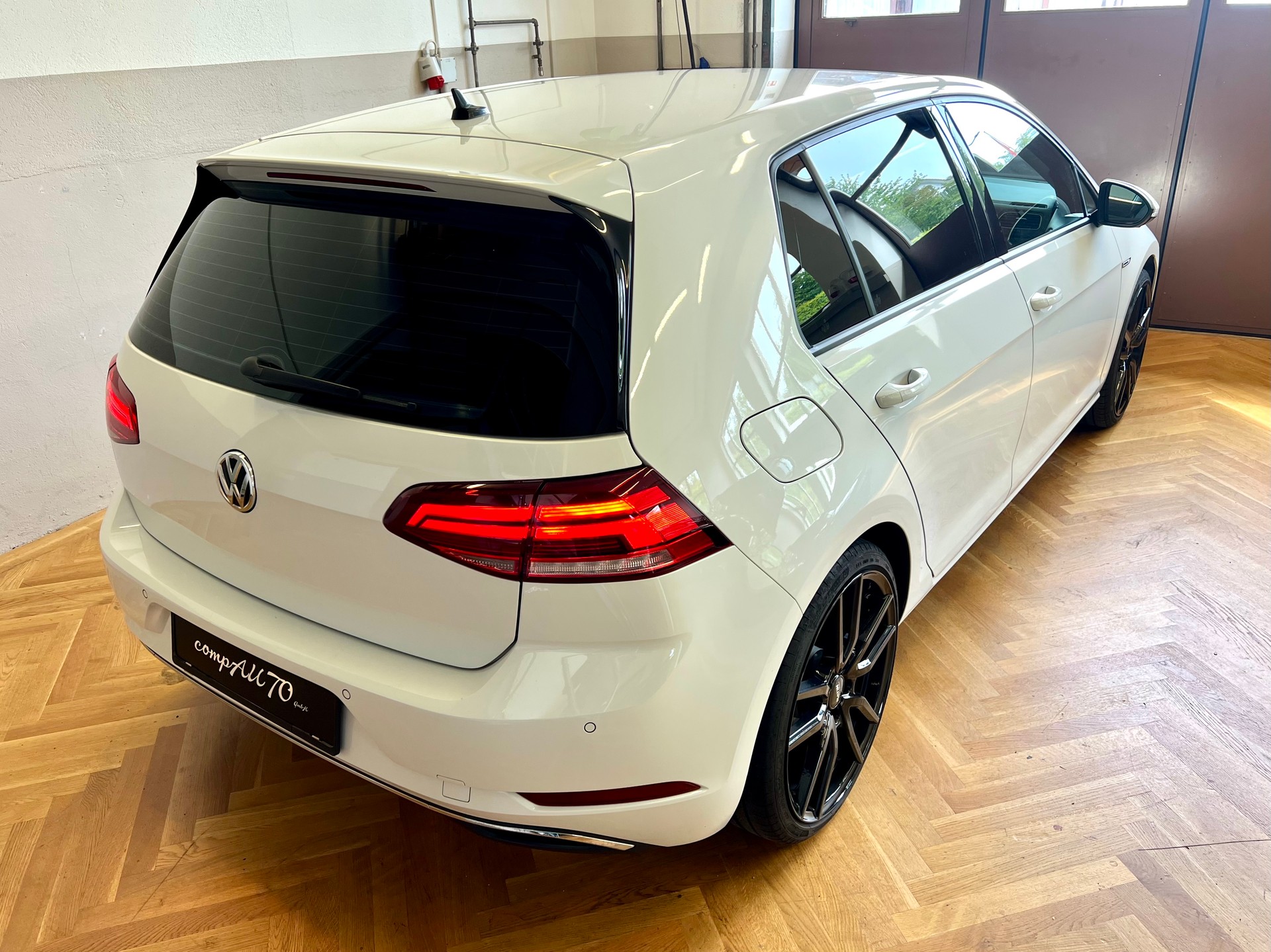 VW Golf 1.5 TSI EVO Highline DSG Facelift-image-8