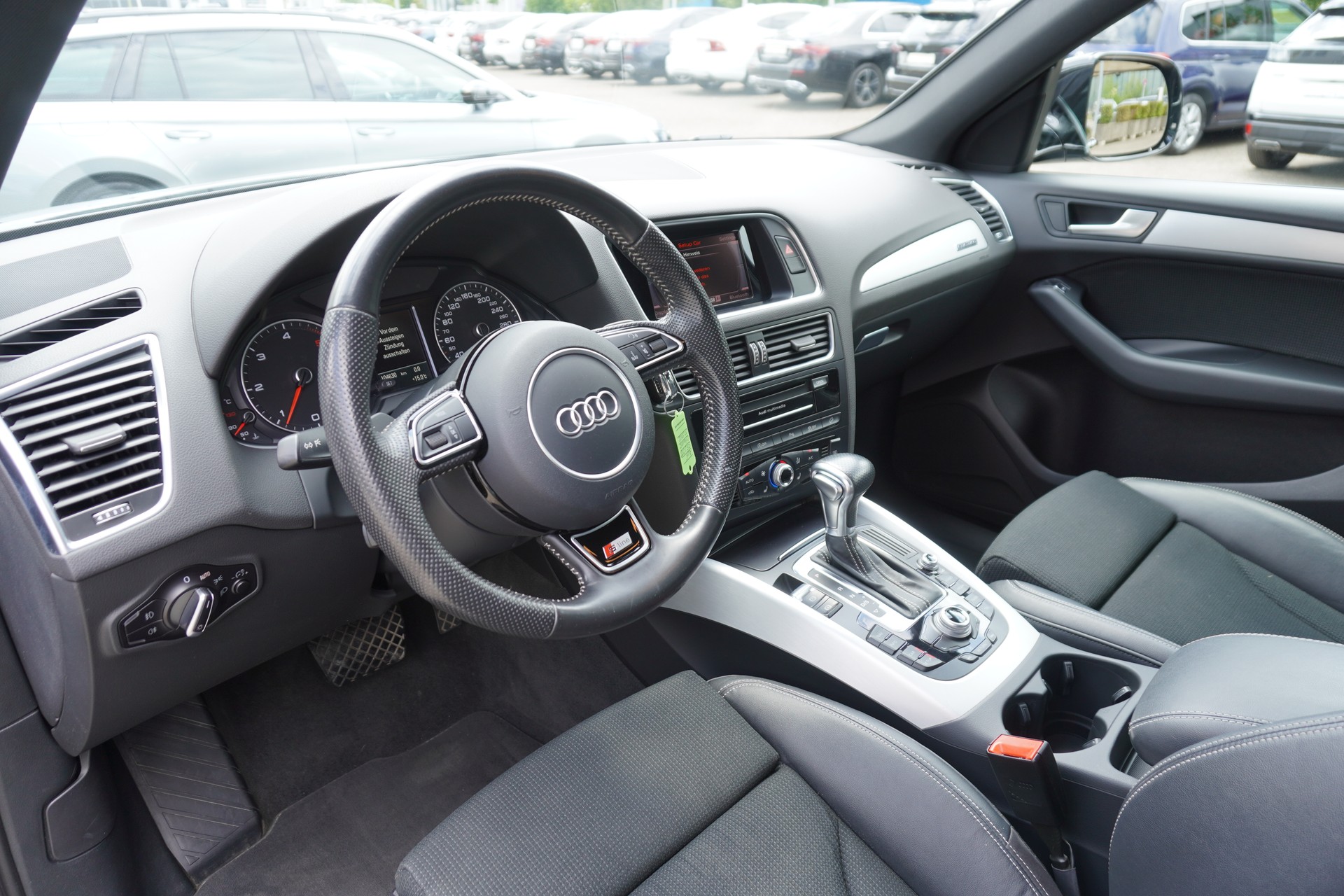 AUDI Q5 2.0 TDI quattro S-tronic S-LINE!!!-image-13