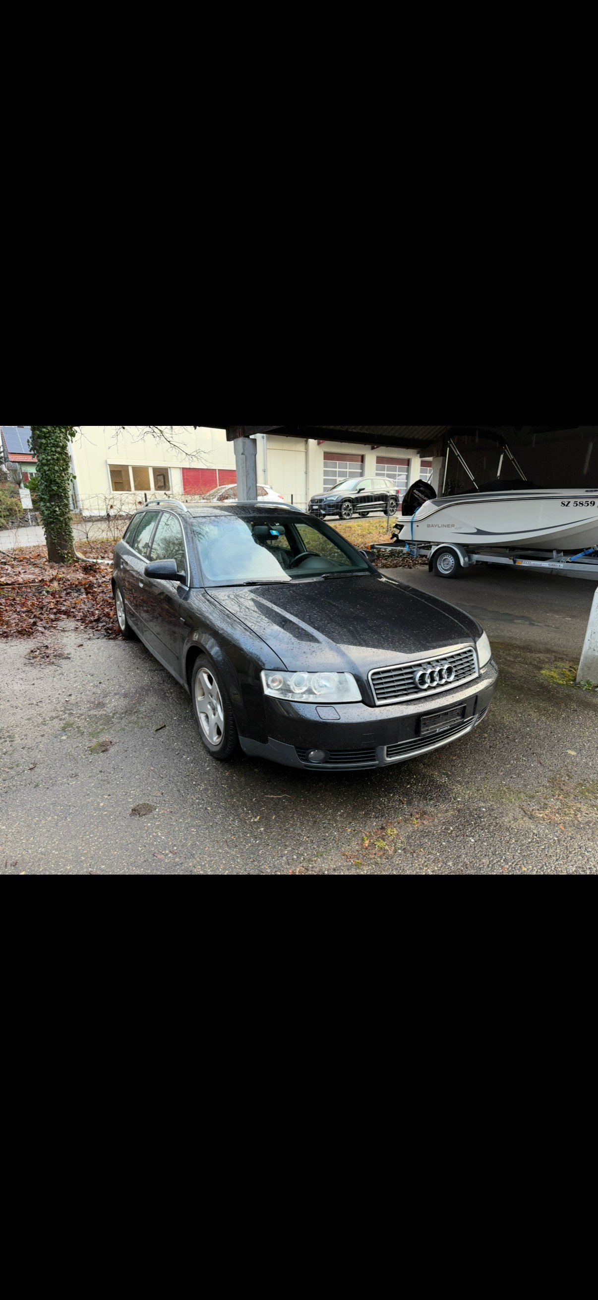 AUDI A4 Avant 2.5 TDI quattro S-line-image-2