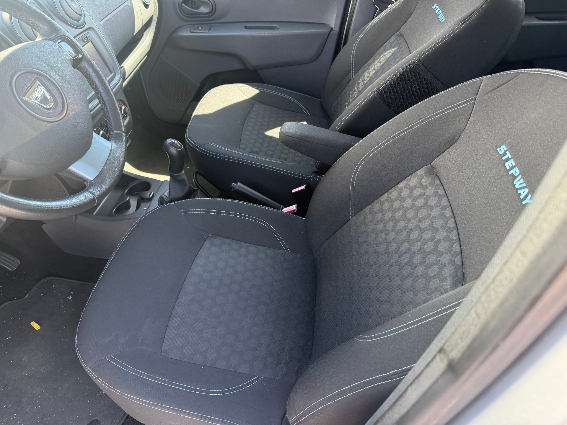 DACIA Lodgy 1.2 T Stepway 7PL-image-6
