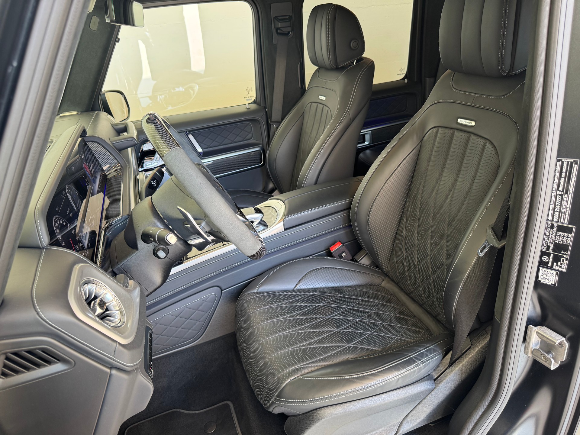 MERCEDES-BENZ G 63 AMG Speedshift Plus G-Tronic ## CH Auto con gratis service-image-7