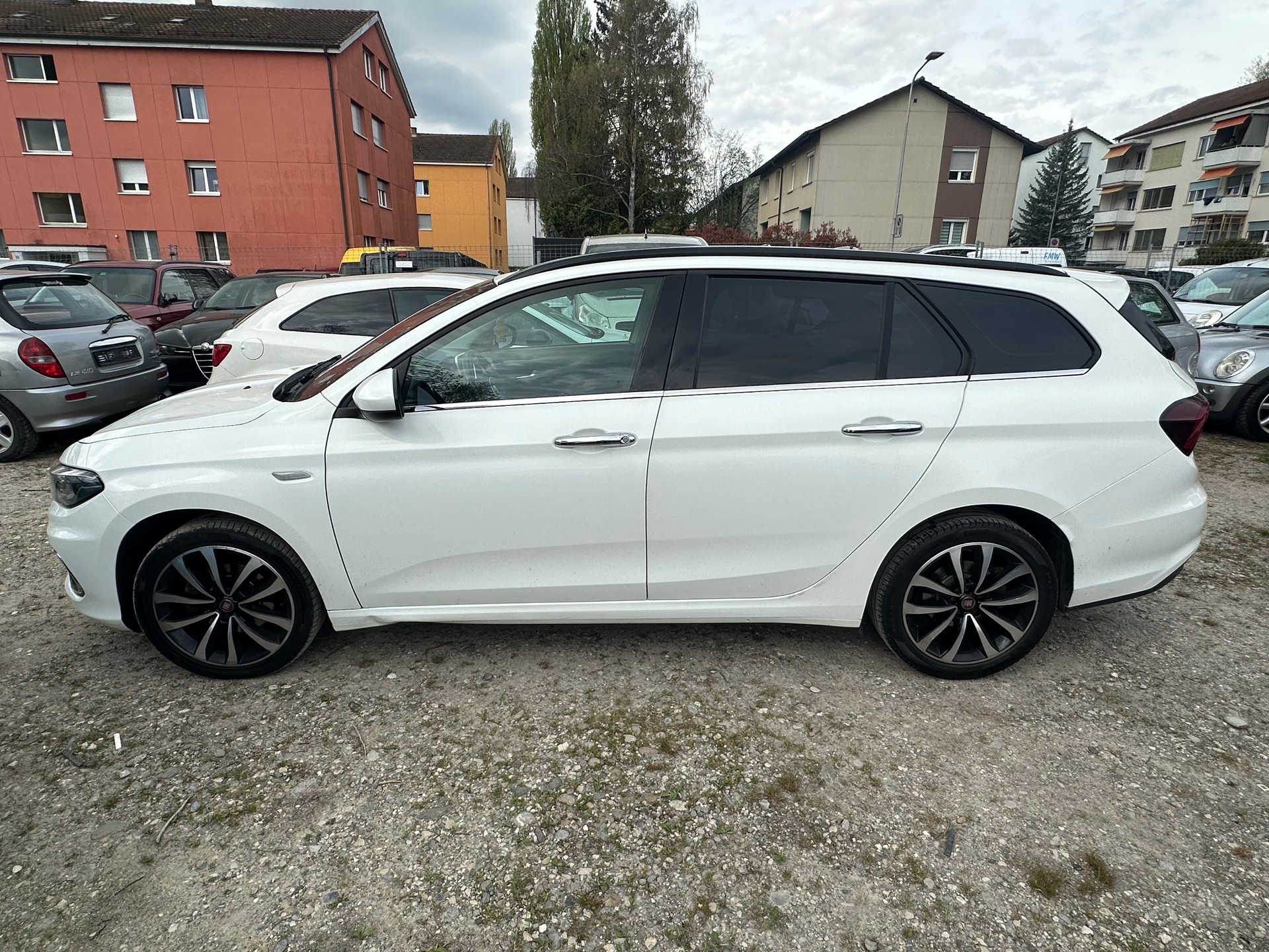 FIAT Tipo 1.6MJ Station Wagon Business DCT-image-5