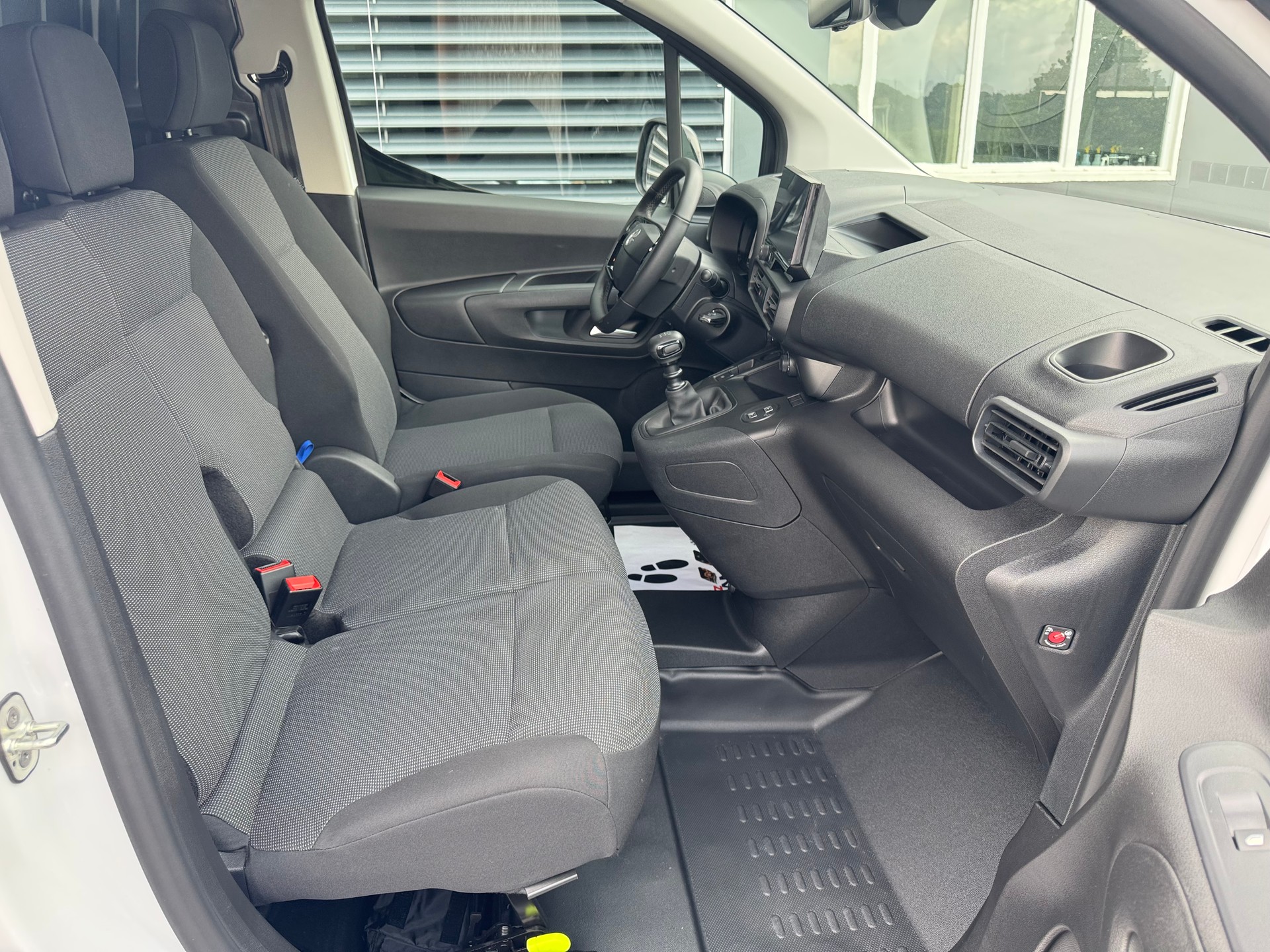 OPEL Combo Cargo 1.5 start/stop-image-3