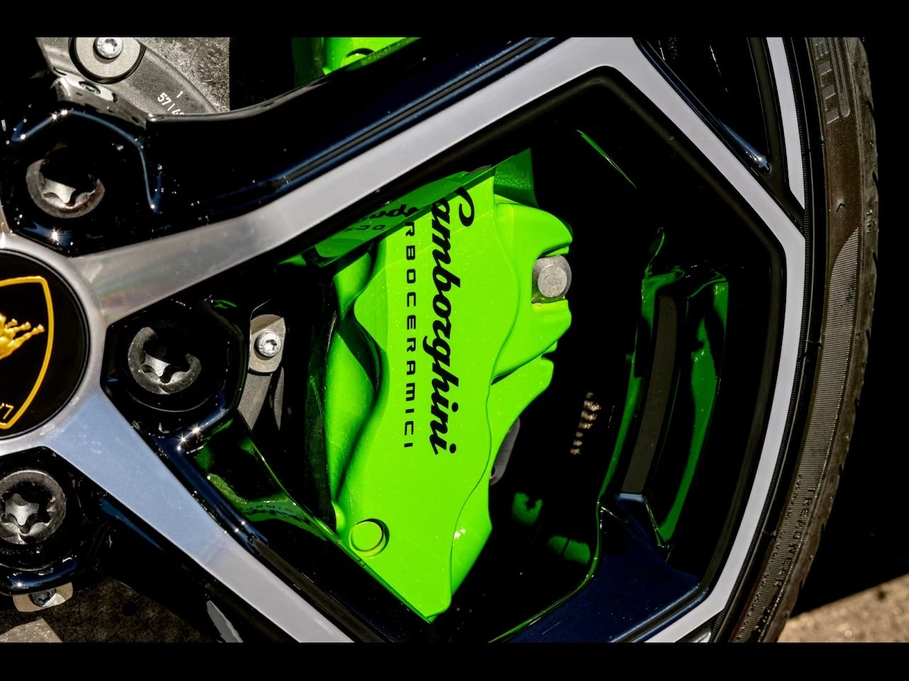 LAMBORGHINI HURACÁN EVO SPYDER LP640-4 5.2 V10 4WD-image-9