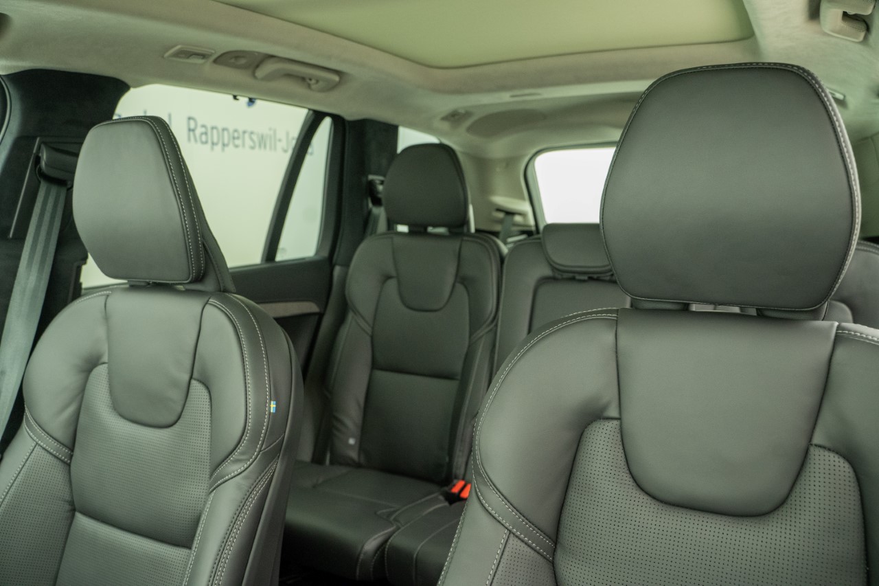 VOLVO XC90 2.0 T8 TE XCLUSIVE Dark 7P. eAWD-image-8