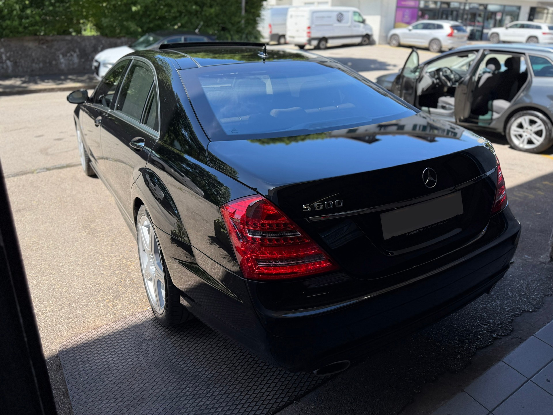 MERCEDES-BENZ S 600 L Automatic V12-showroom-element-2