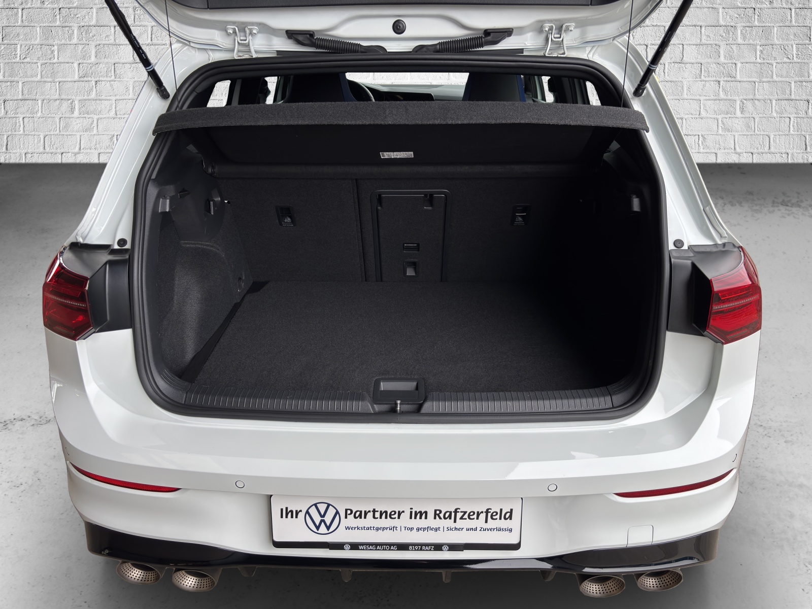 VW Golf 2.0 TSI R DSG 4Motion-image-16