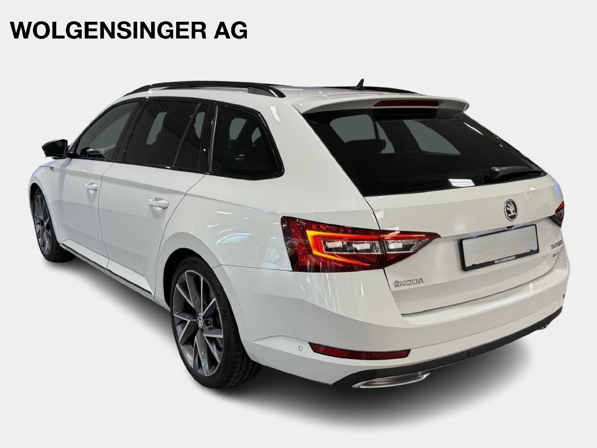 SKODA Superb Combi 2.0 TDI 190 SportLine+ 4x4 DSG-image-4