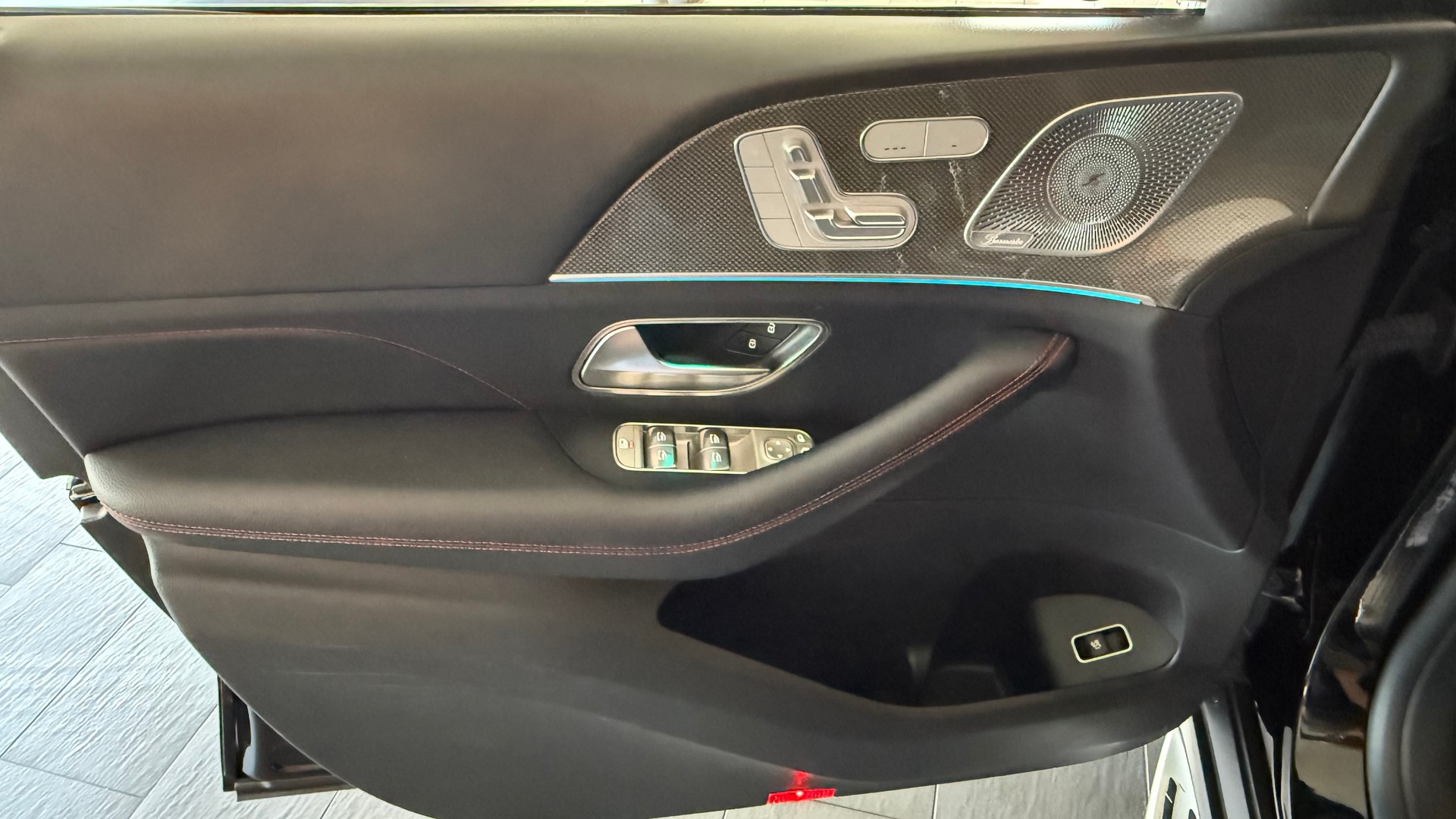 MERCEDES-BENZ GLE 53 AMG 4Matic+ 9G-Speedshift-image-18
