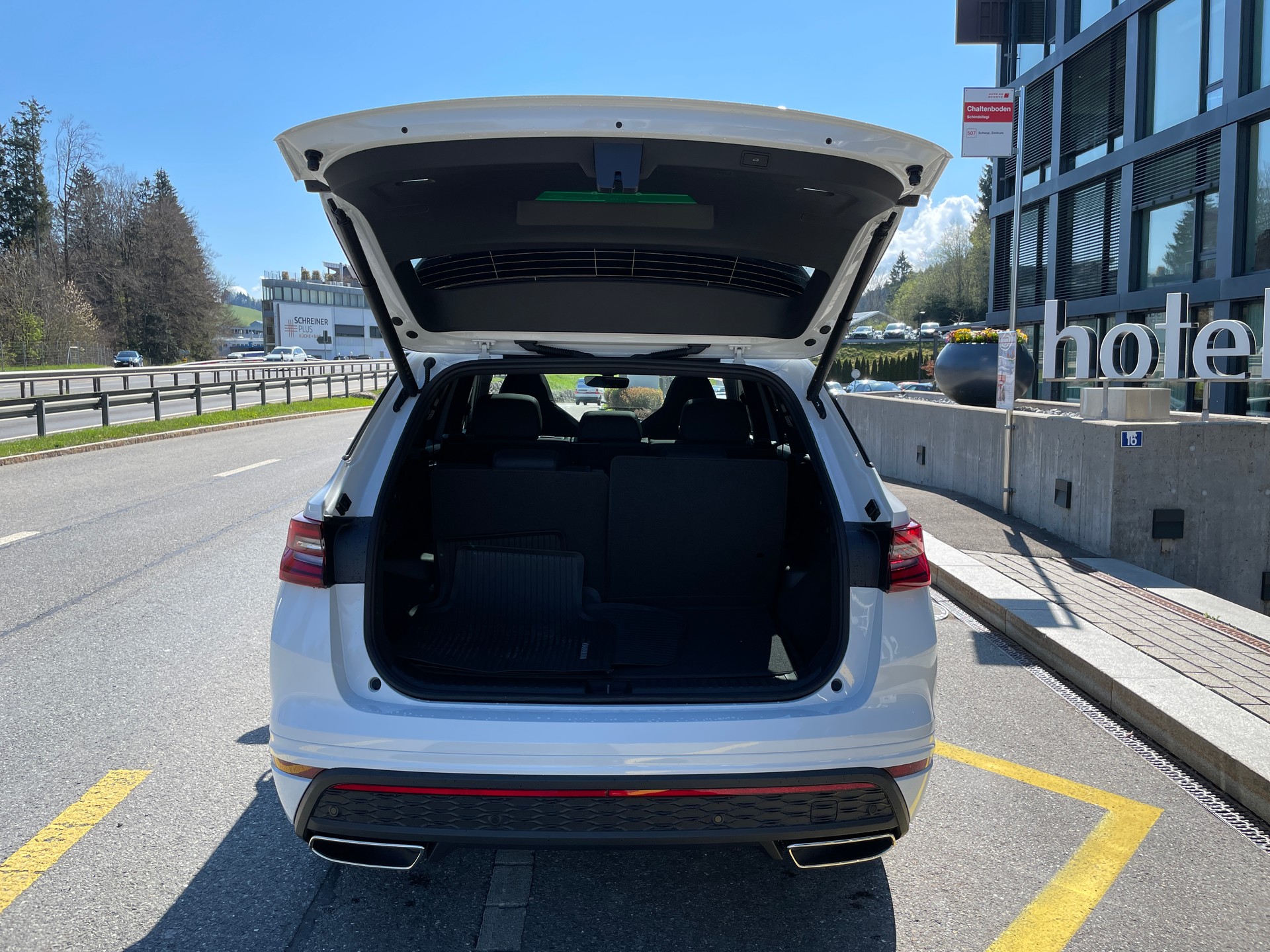 SKODA Kodiaq 2.0 TSI RS 4x4, 7-Sitzer, Standheizung, AHK, Head-up-image-6