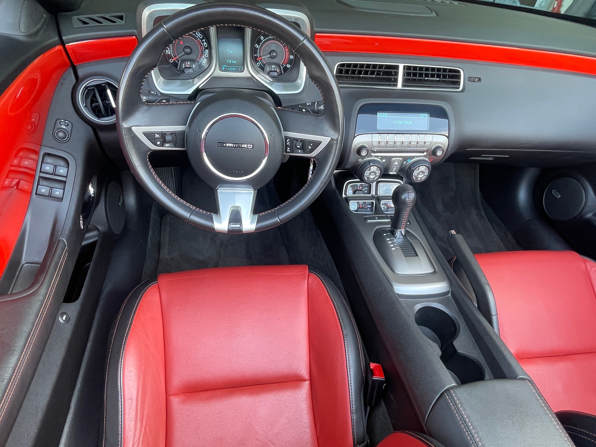 CHEVROLET Camaro 6.2 Convertible Automatic-image-13