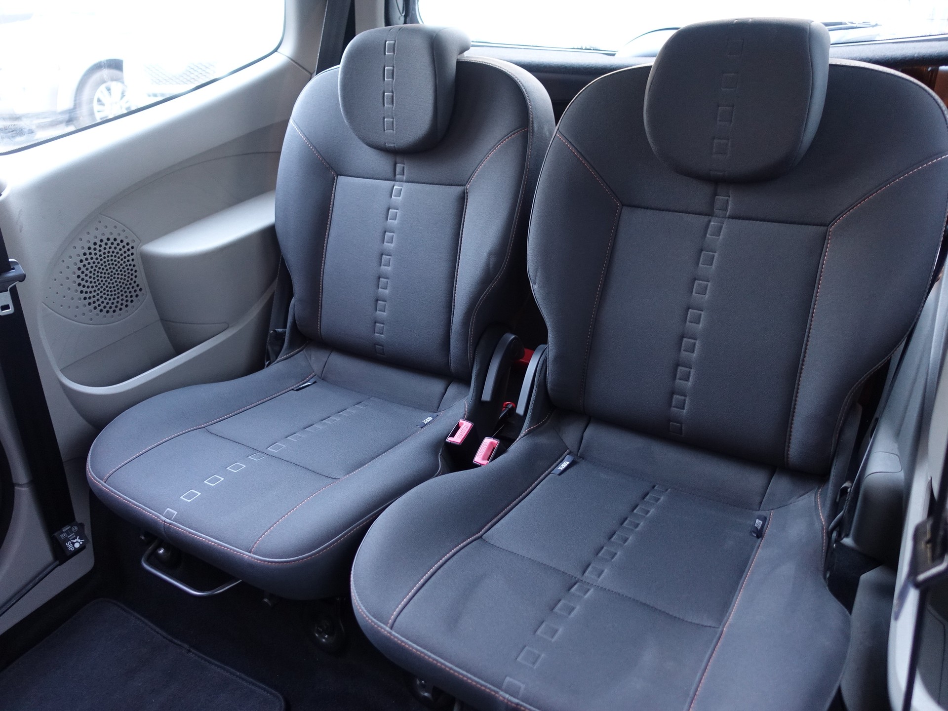 RENAULT Twingo 1.2 16V Expression-image-13