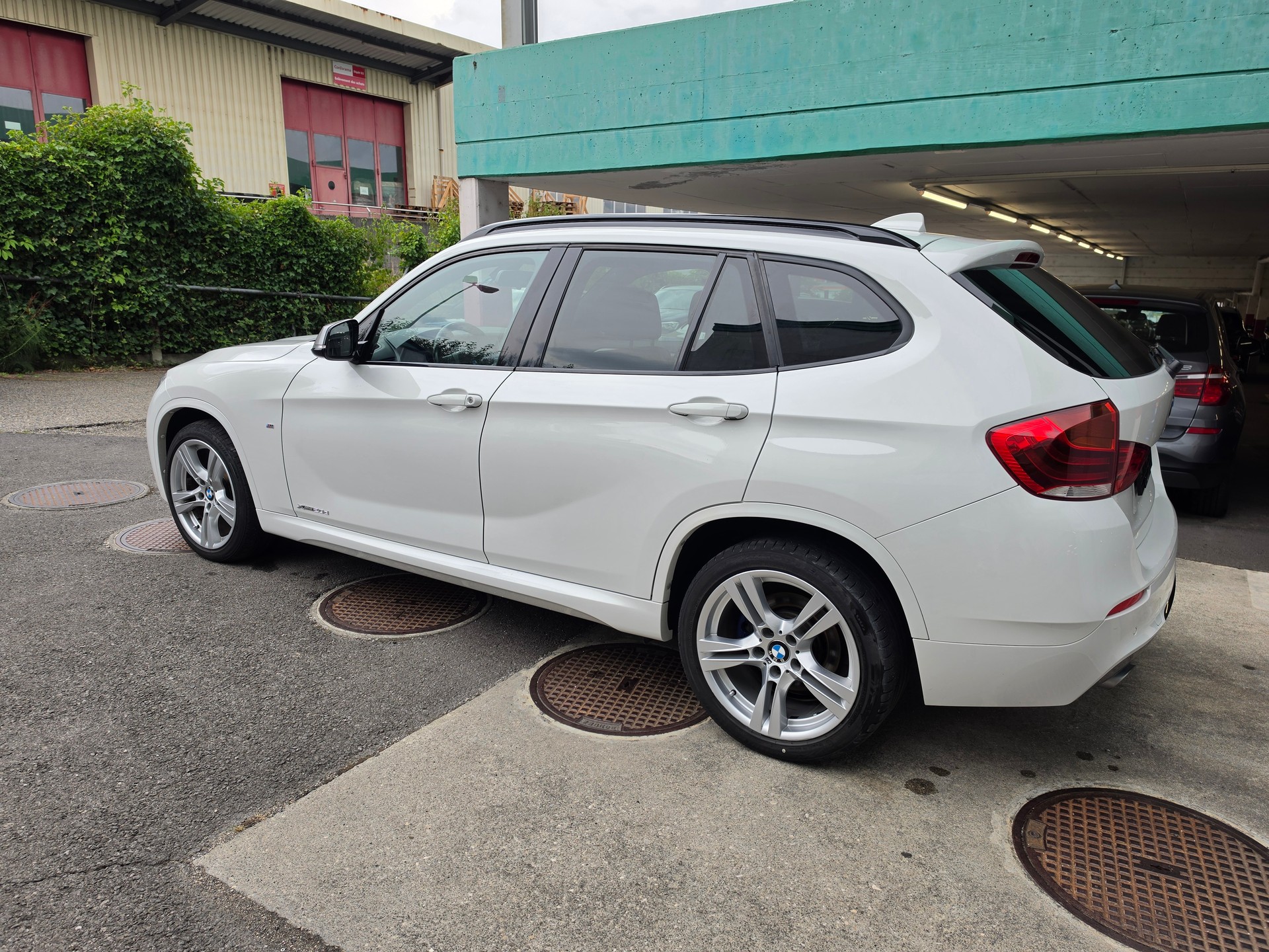 BMW X1 xDrive 20d Steptronic-image-5