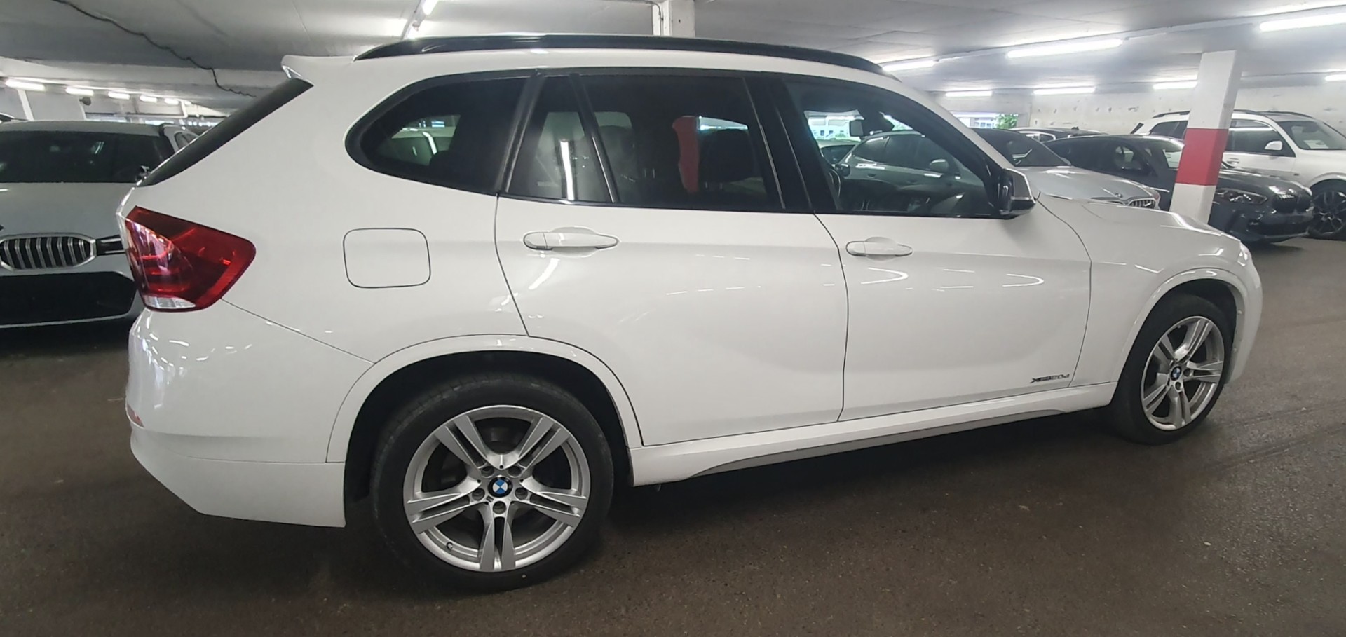BMW X1 xDrive 20d Steptronic-image-5