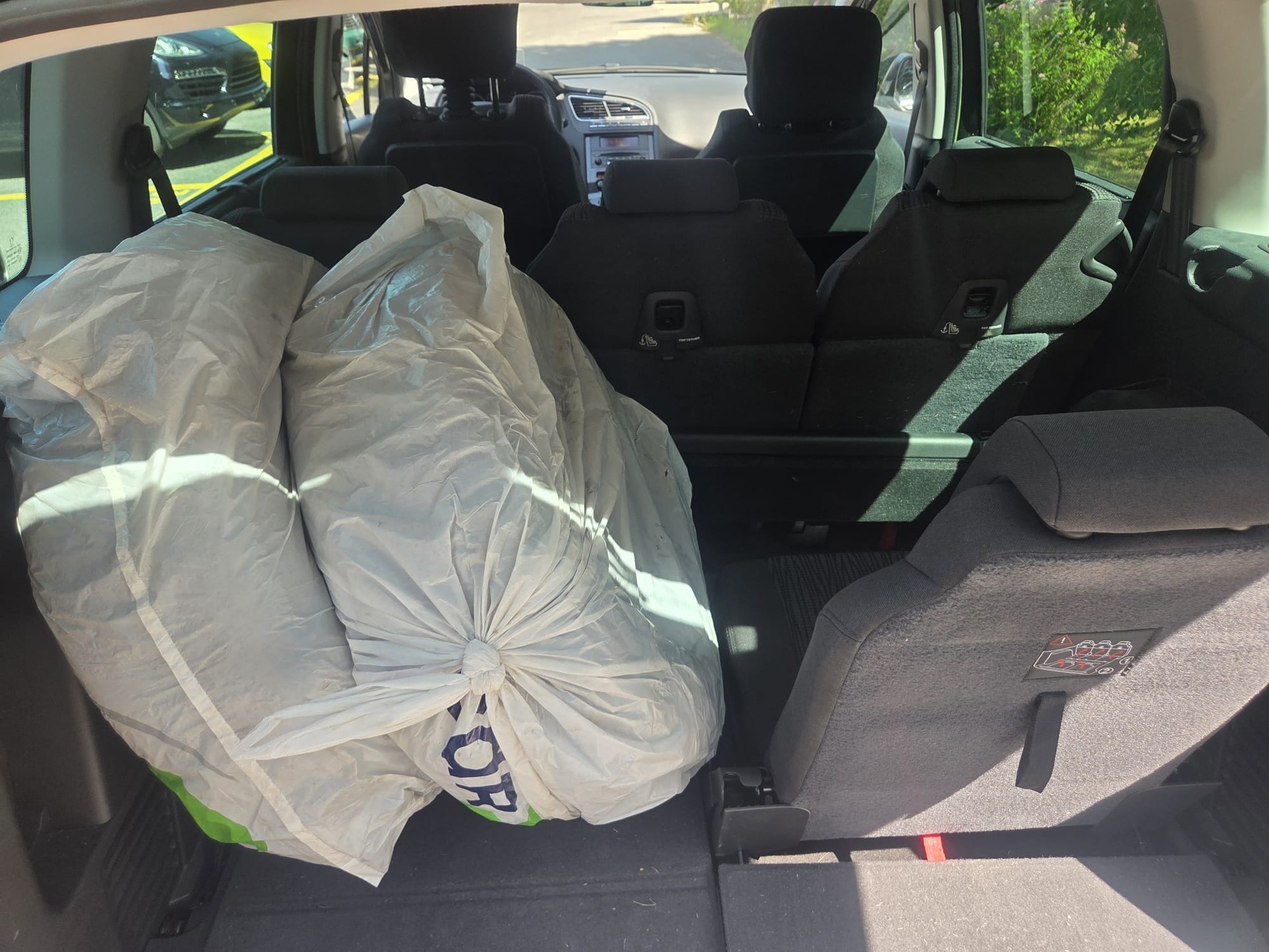 PEUGEOT 5008 1.6 16V T Family ** 7 PLACES ** Expertisé ** Ab MFK 11.25-image-11