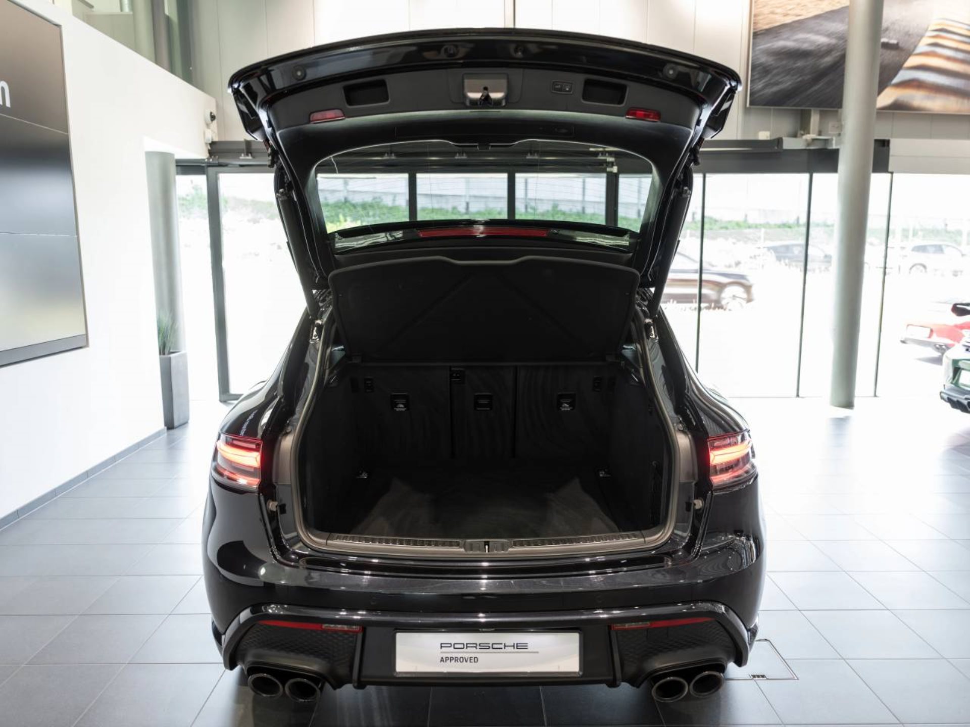 PORSCHE Macan GTS-image-11