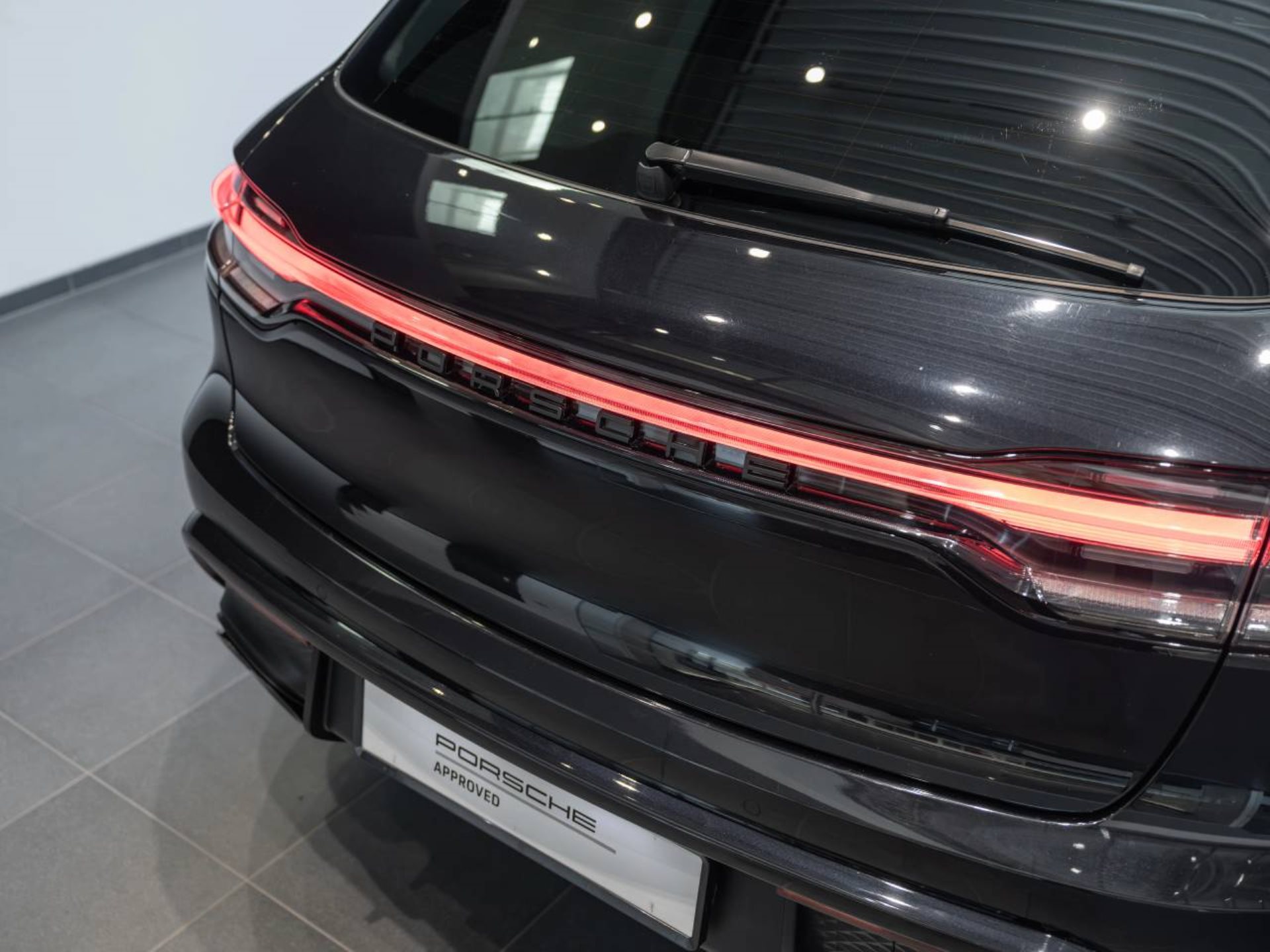 PORSCHE Macan GTS-image-26