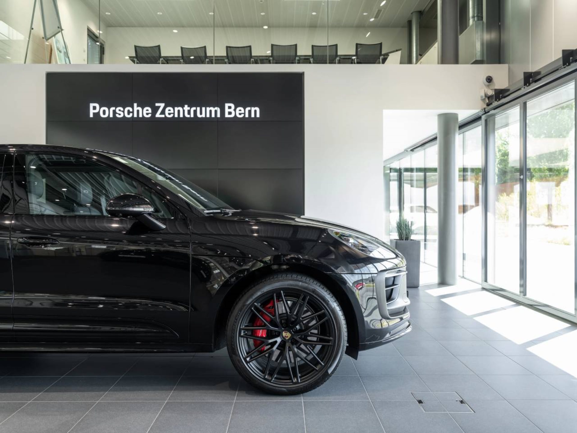 PORSCHE Macan GTS-image-10