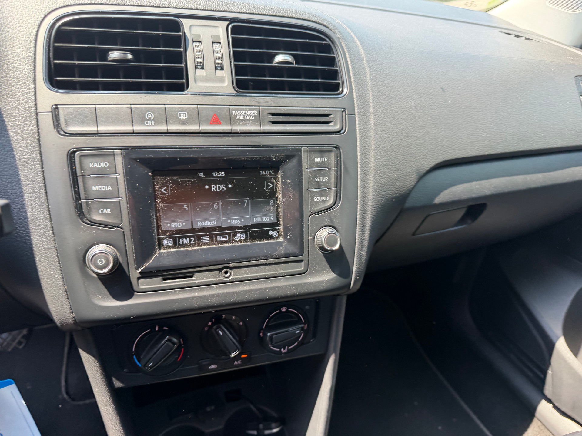 VW Polo 1.2 TSI BMT Trendline-image-12