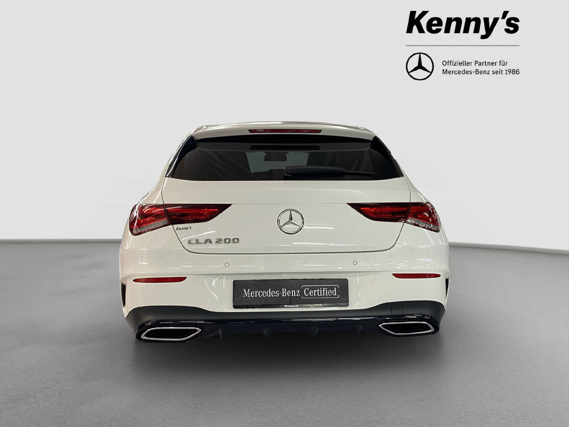 MERCEDES-BENZ CLA 200 AMG Line Shooting Brake-image-4