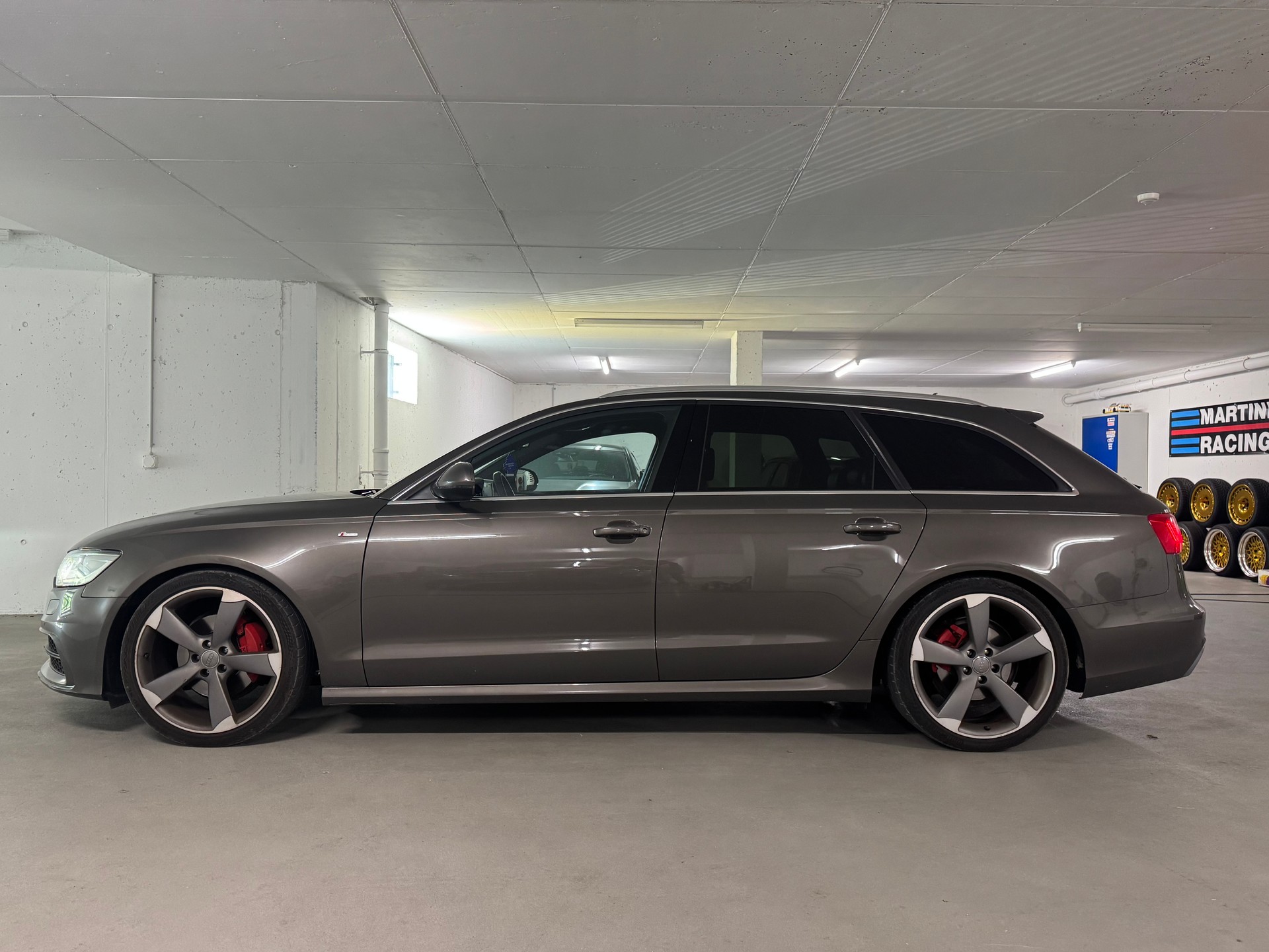 AUDI A6 Avant 3.0 TDI V6 quattro S-tronic S-Line-image-3