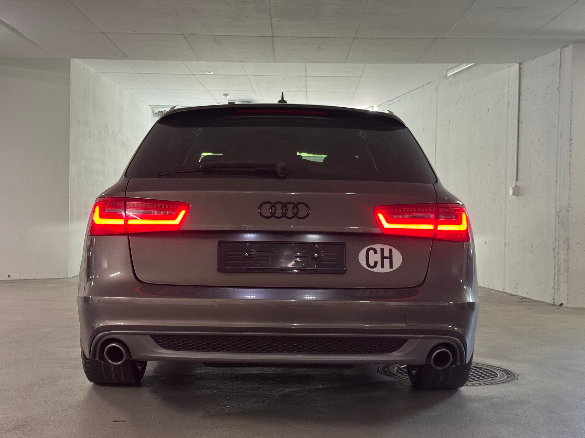 AUDI A6 Avant 3.0 TDI V6 quattro S-tronic S-Line-image-5