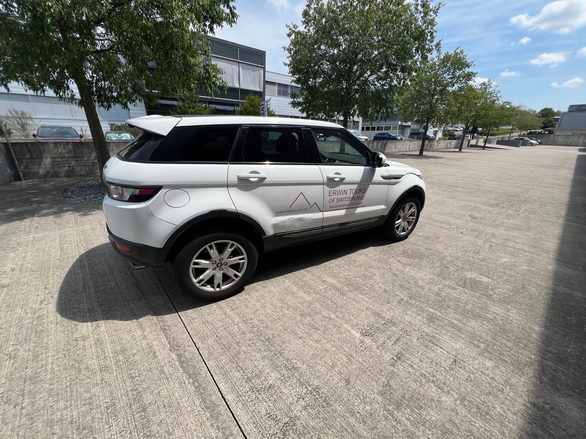 LAND ROVER Range Rover Evoque 2.2 SD4 Prestige AT6-image-4