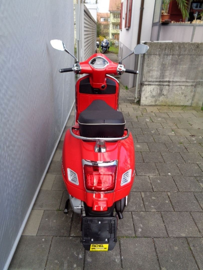 PIAGGIO VESPA GTS SUPER 310 E5-image-4