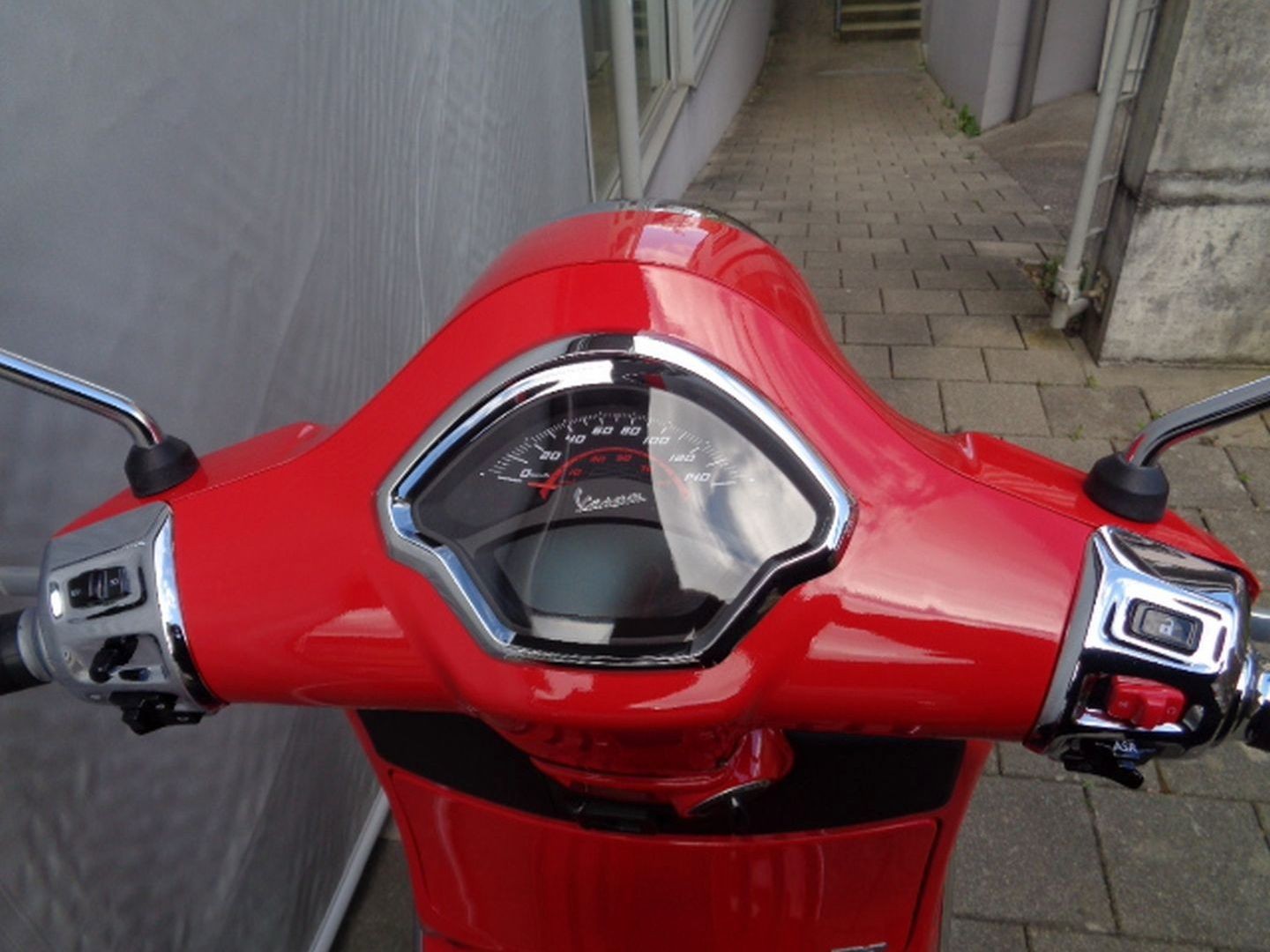 PIAGGIO VESPA GTS SUPER 310 E5-image-8