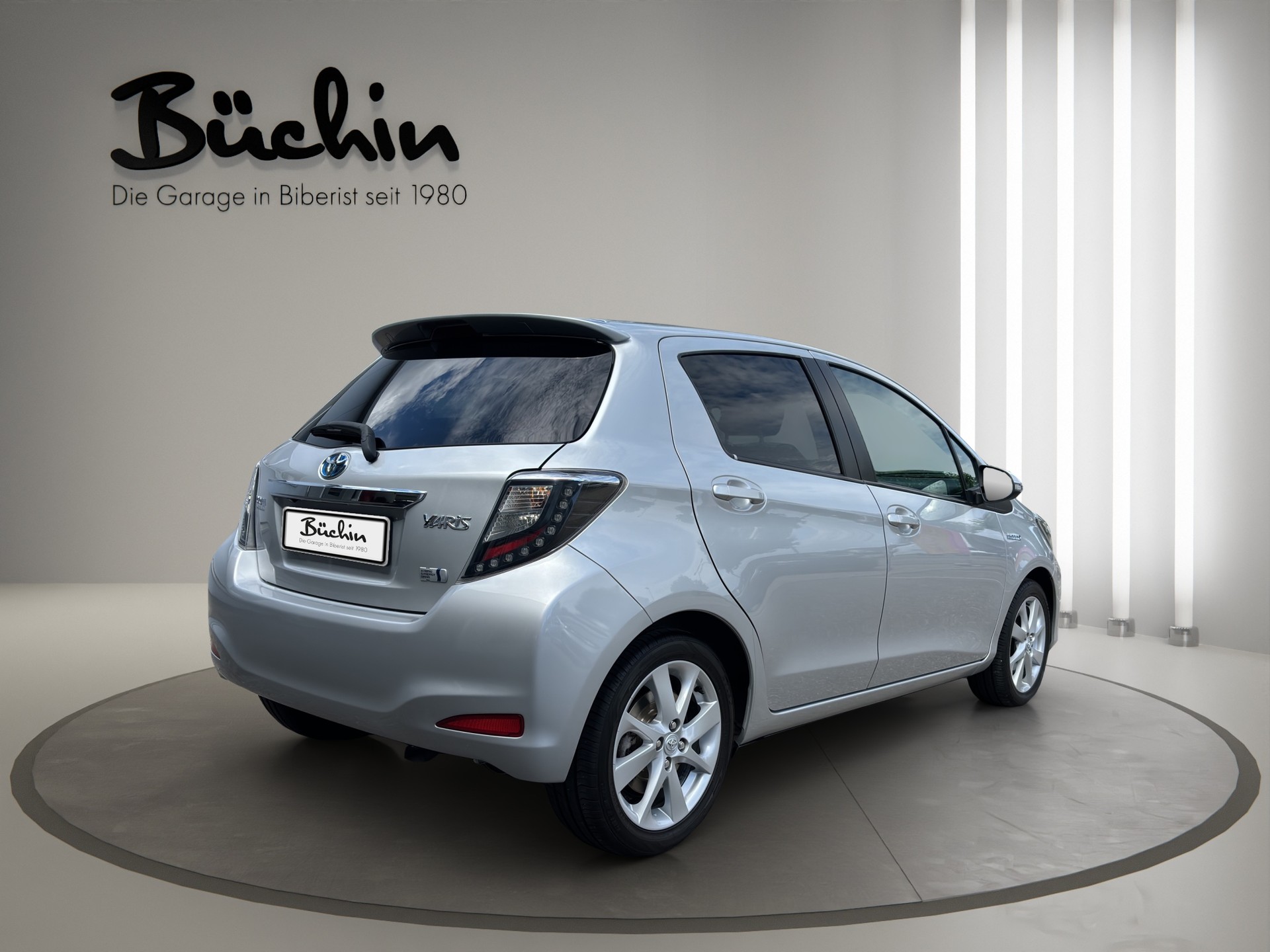 TOYOTA Yaris 1.5 VVT-i Hybrid Sol Premium CVT-image-6