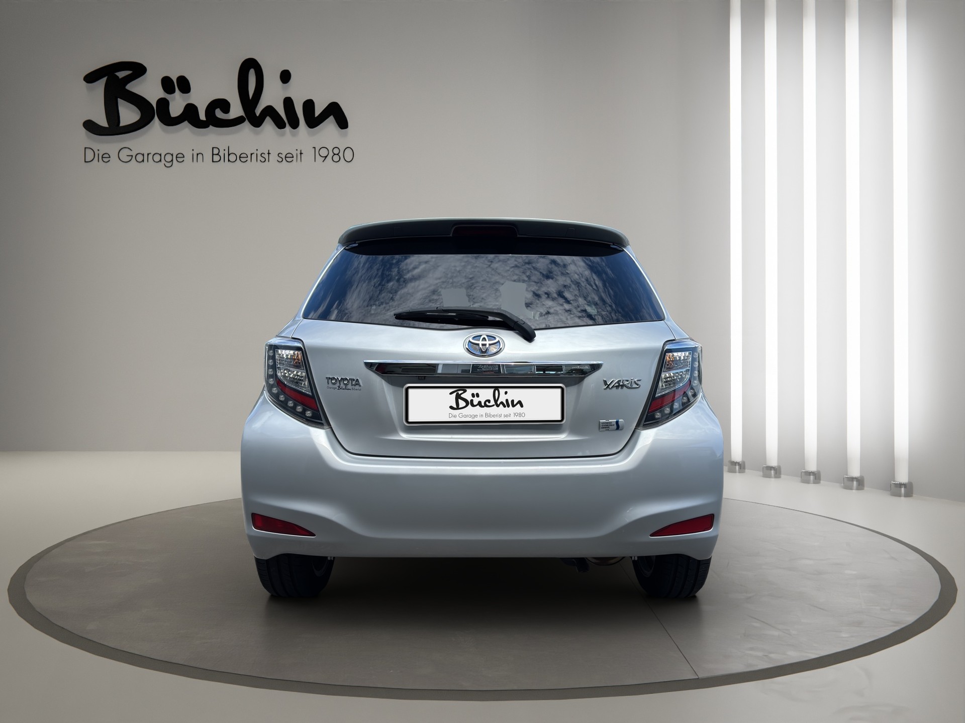 TOYOTA Yaris 1.5 VVT-i Hybrid Sol Premium CVT-image-5