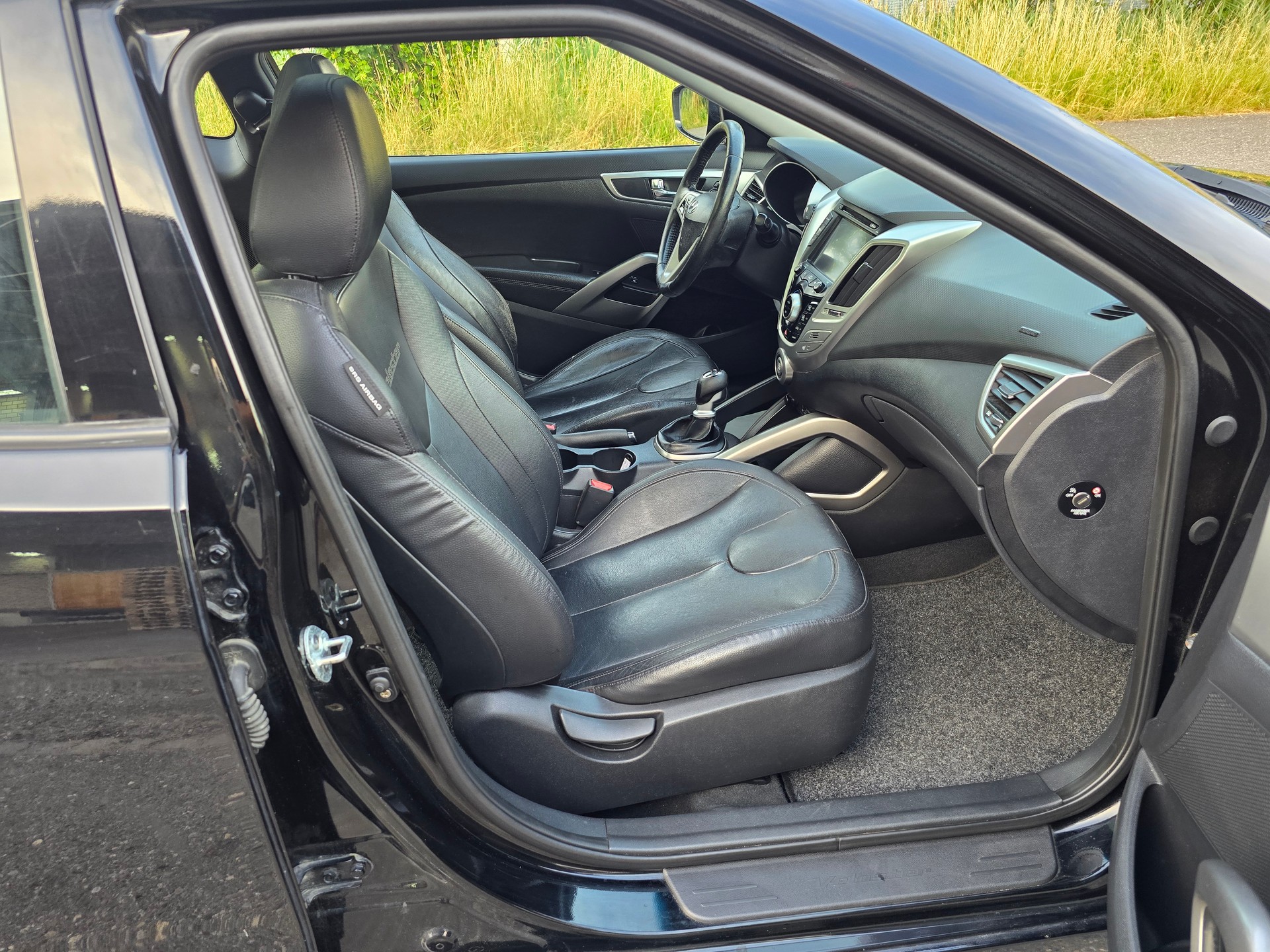HYUNDAI Veloster 1.6 GDI-image-9