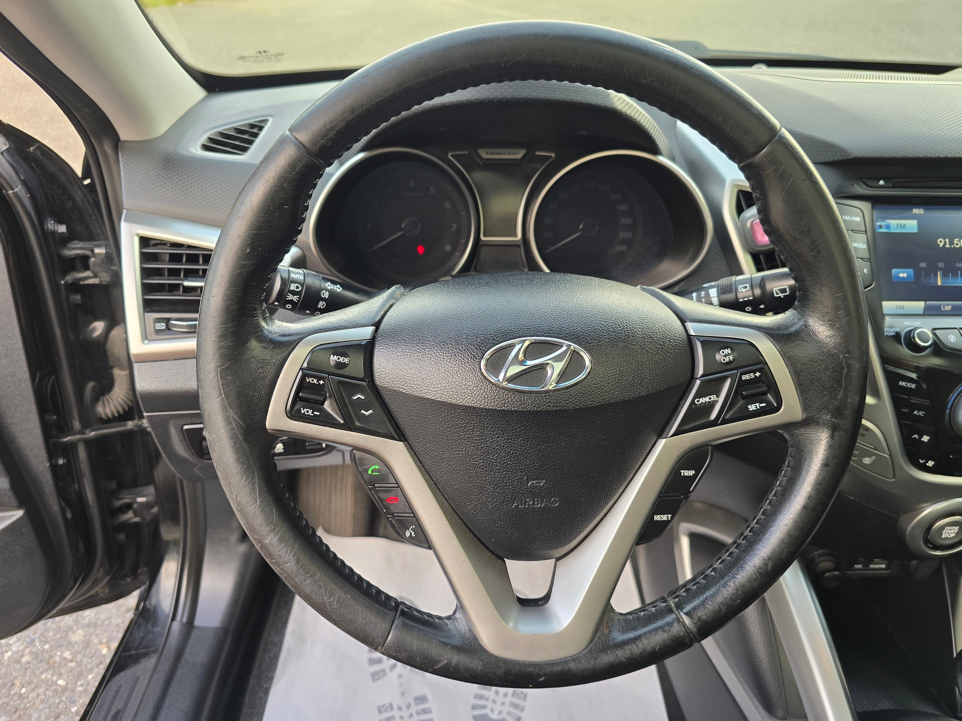 HYUNDAI Veloster 1.6 GDI-image-19