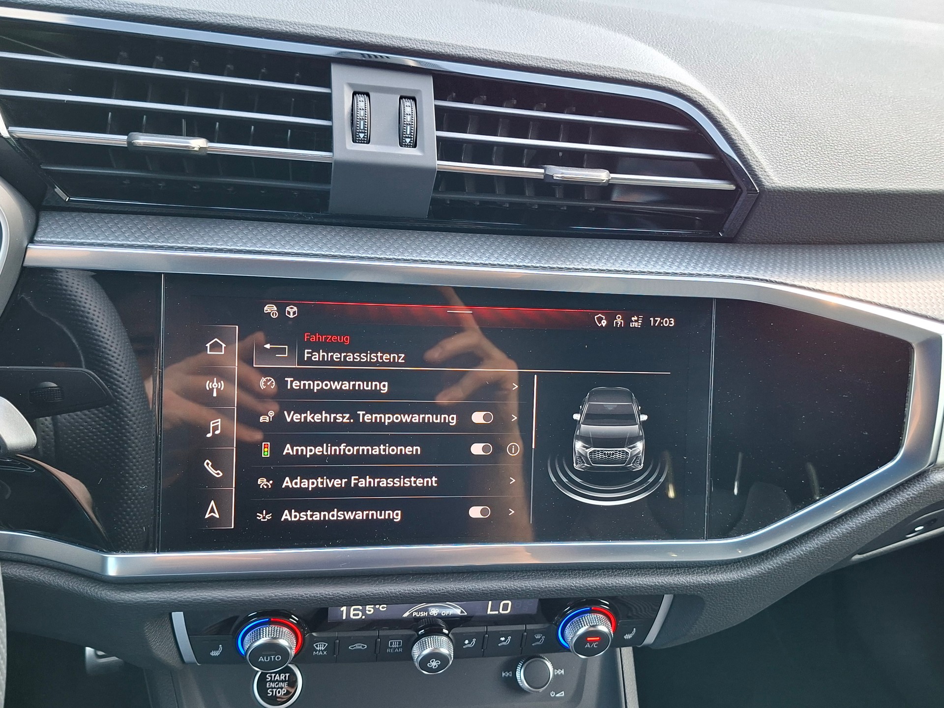 AUDI Q3 Sportback 35 TFSI Attraction S-tronic *inkl. Garantie+Servicepaket+S-Line*-image-11