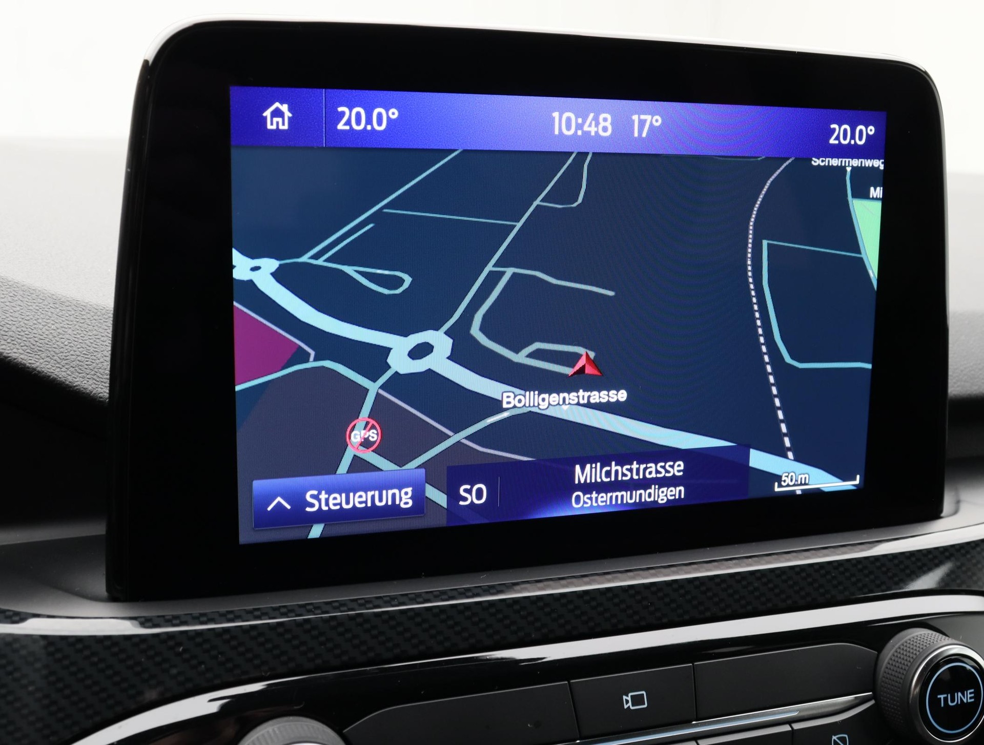 FORD Kuga 2.5 Plug-in Hybrid ST-Line-image-12