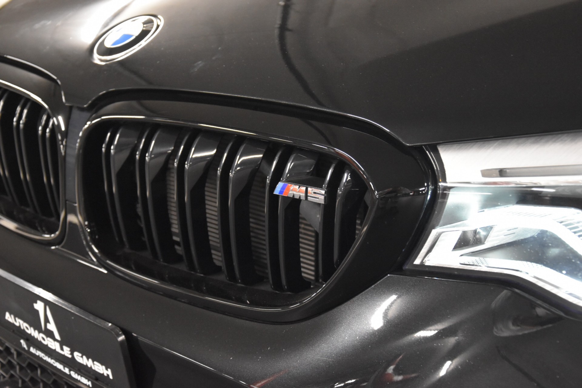 BMW M5 xDrive Drivelogic-image-1