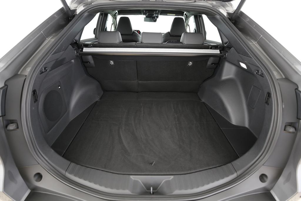 TOYOTA bZ4X Premium AWD-image-12