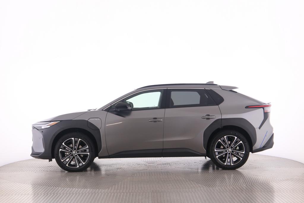TOYOTA bZ4X Premium AWD-image-3
