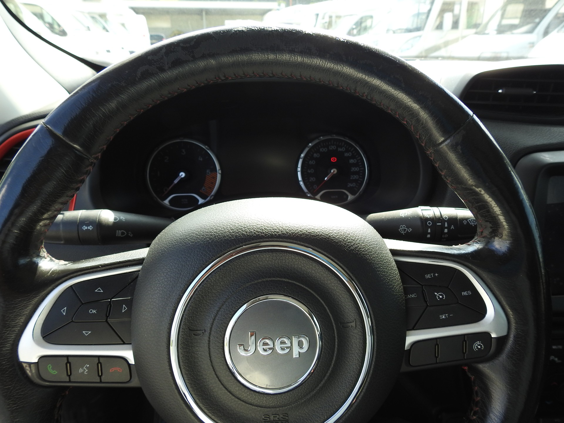 JEEP Renegade 2.0 MJ Trailhawk AWD + Low Range 9ATX-image-28