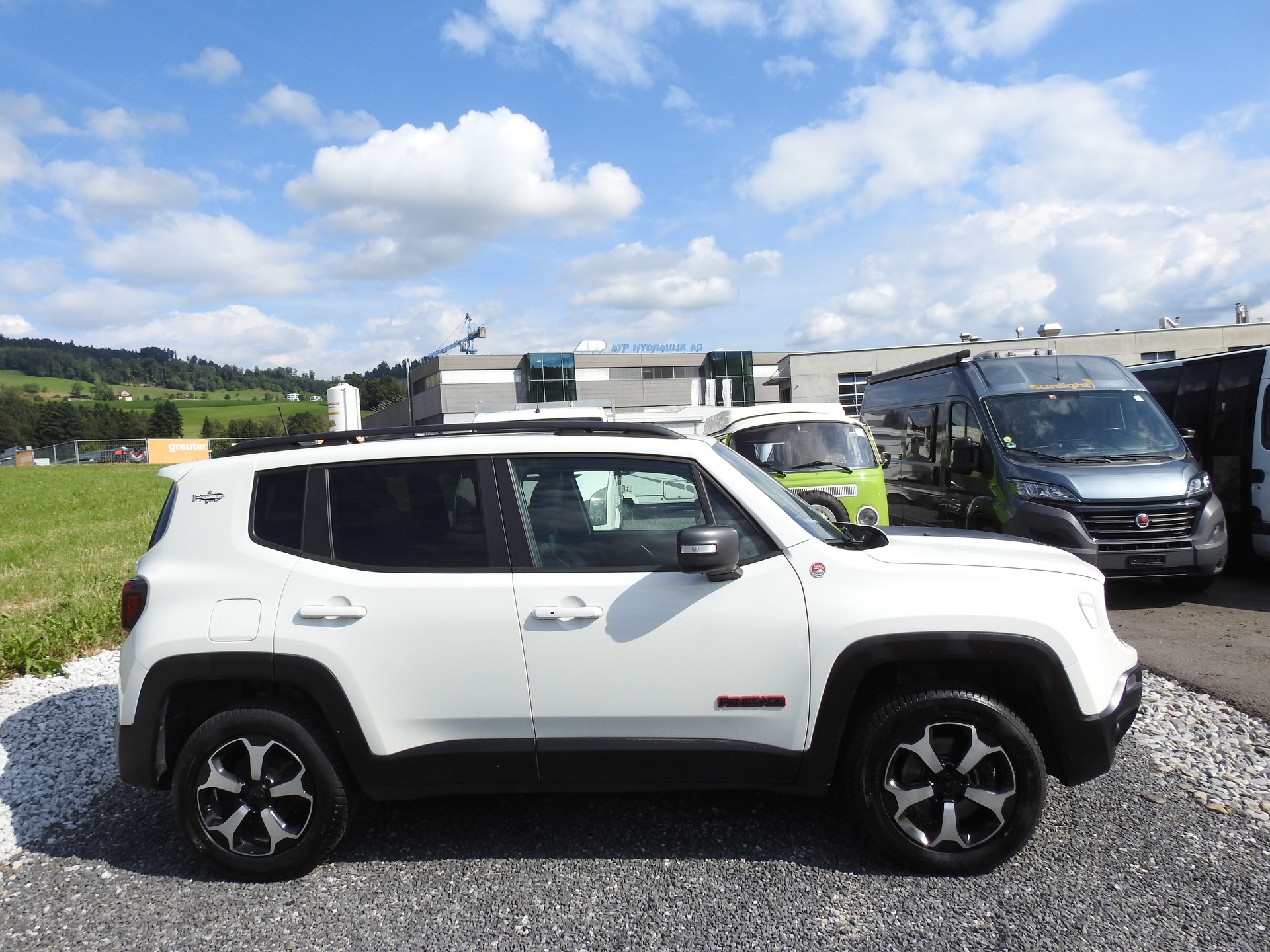 JEEP Renegade 2.0 MJ Trailhawk AWD + Low Range 9ATX-image-6