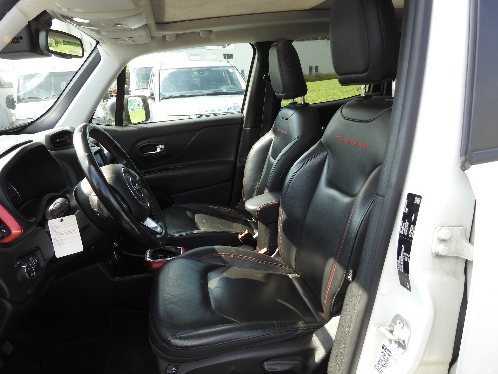 JEEP Renegade 2.0 MJ Trailhawk AWD + Low Range 9ATX-image-12