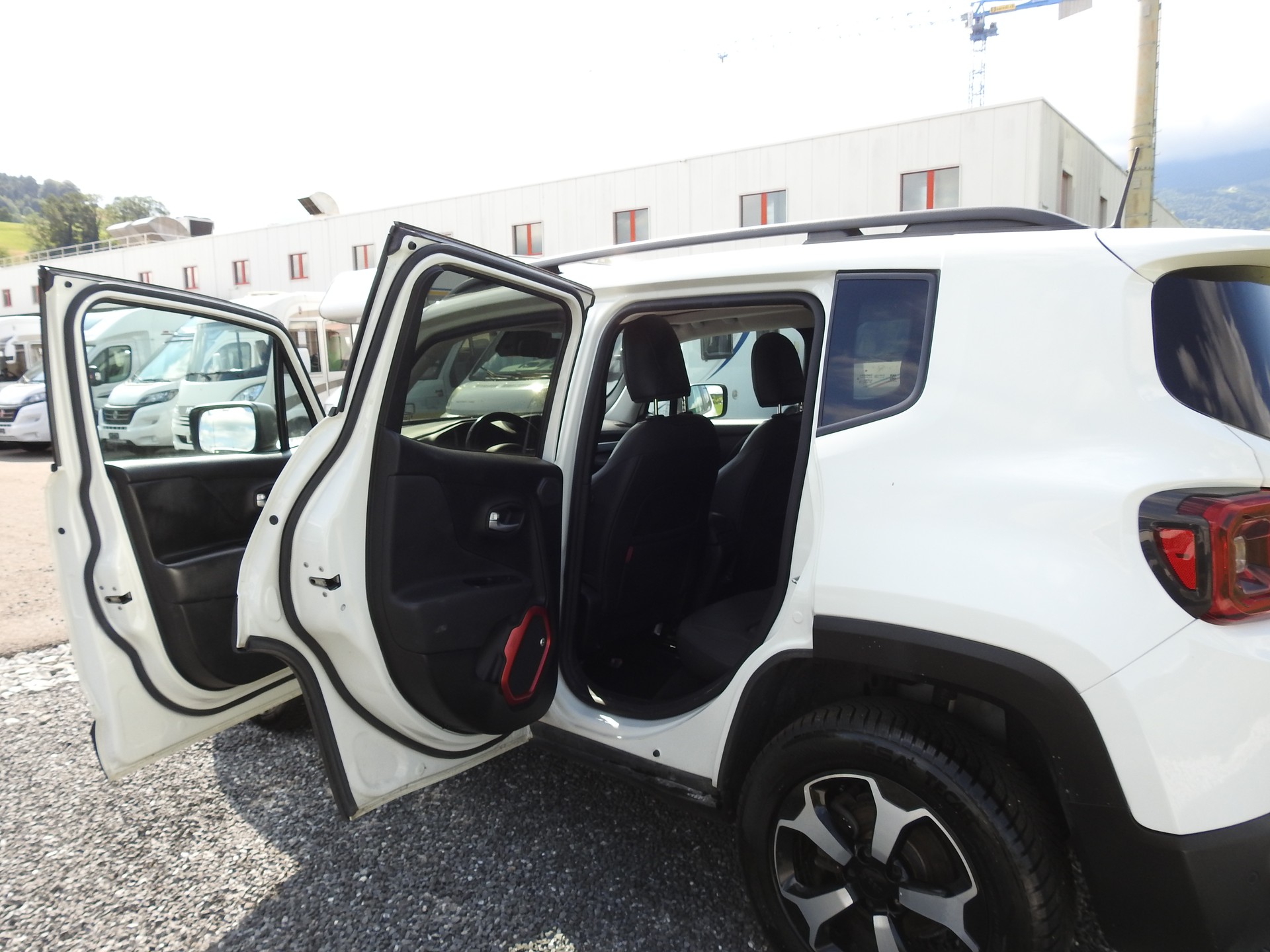 JEEP Renegade 2.0 MJ Trailhawk AWD + Low Range 9ATX-image-14