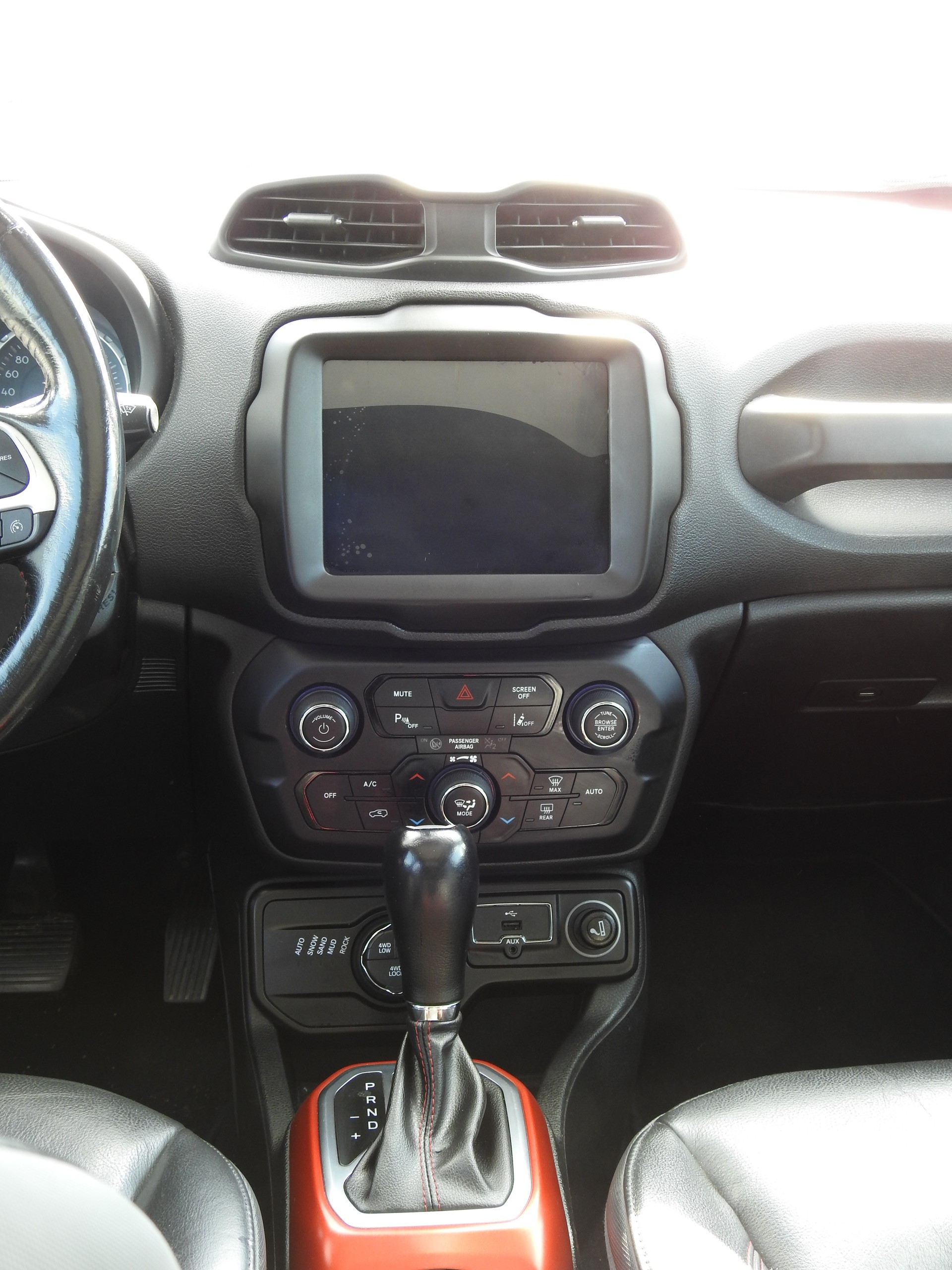JEEP Renegade 2.0 MJ Trailhawk AWD + Low Range 9ATX-image-16