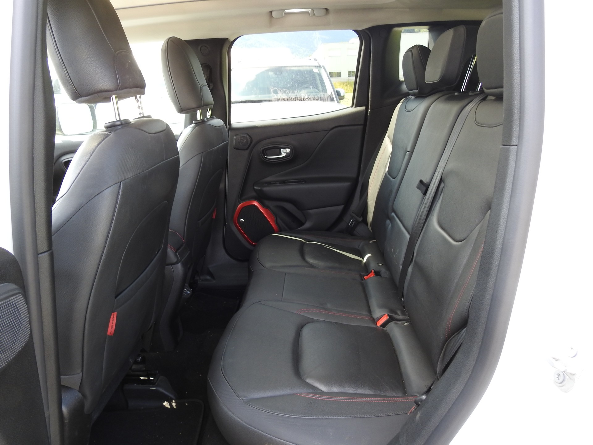 JEEP Renegade 2.0 MJ Trailhawk AWD + Low Range 9ATX-image-13