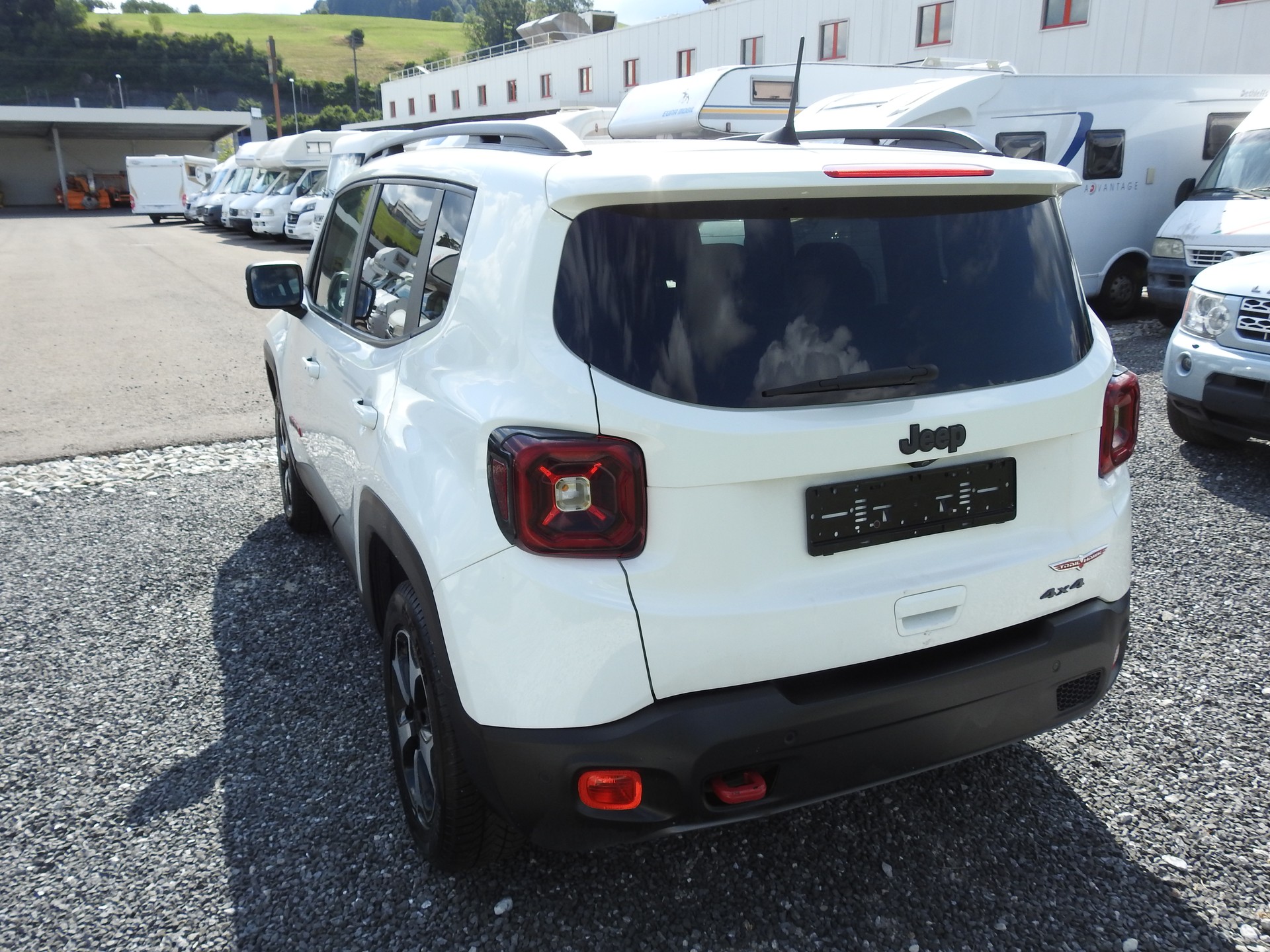JEEP Renegade 2.0 MJ Trailhawk AWD + Low Range 9ATX-image-3