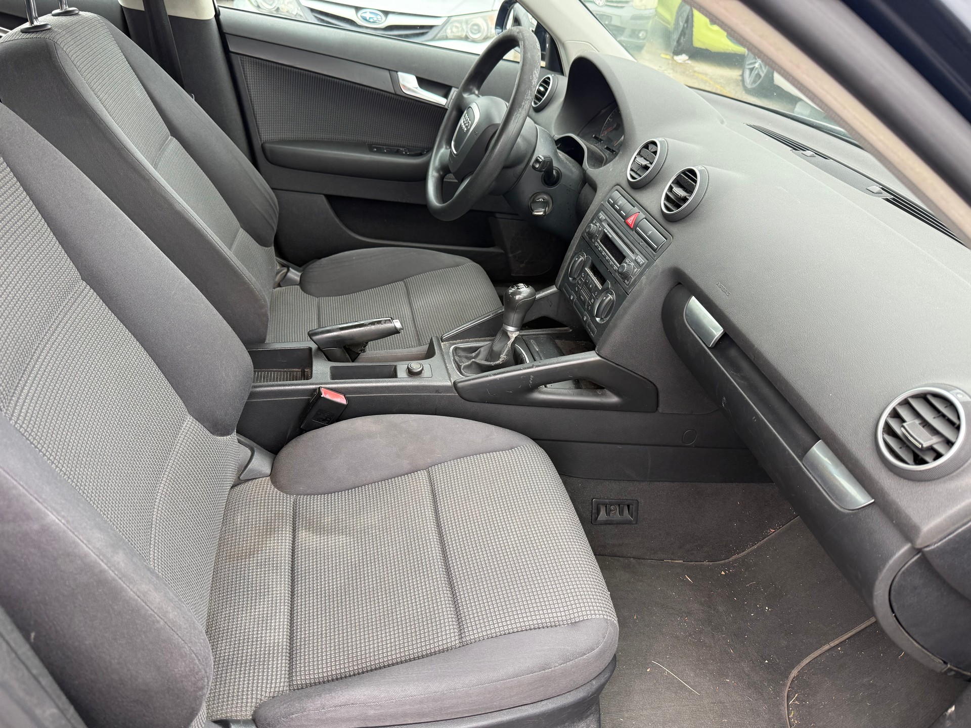 AUDI A3 2.0 TDI Ambition-image-6