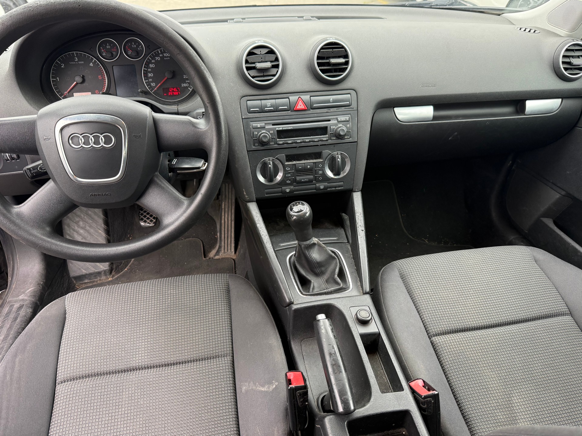 AUDI A3 2.0 TDI Ambition-image-8
