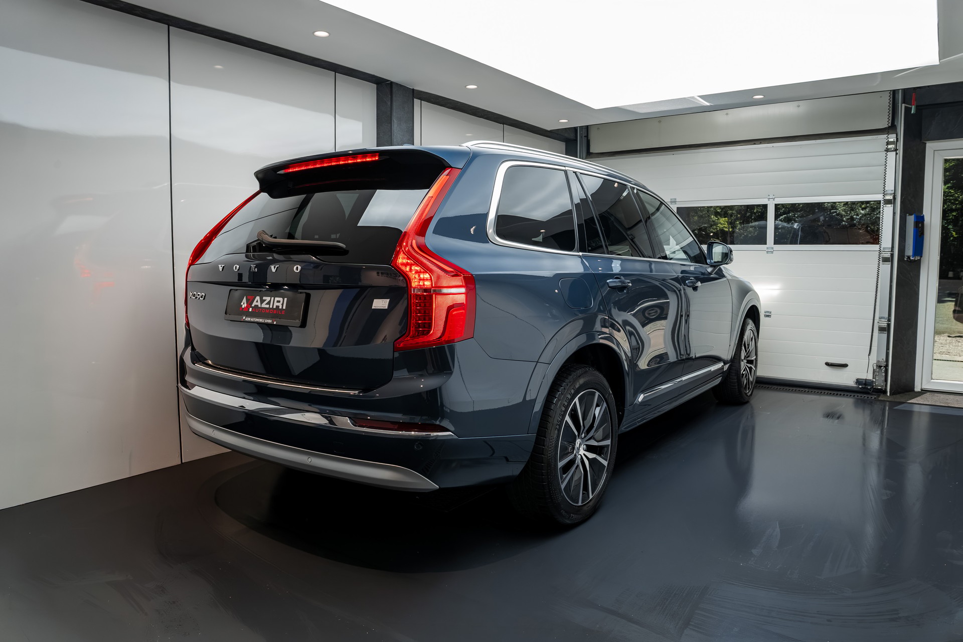 VOLVO XC90 T8 eAWD PluginHybrid Inscription Geartronic-image-3