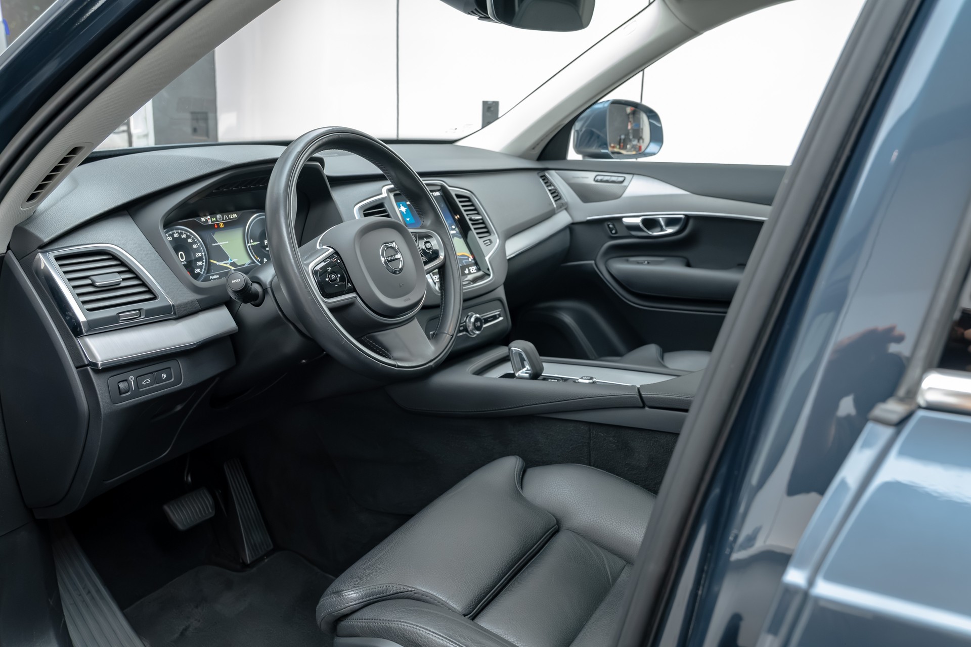 VOLVO XC90 T8 eAWD PluginHybrid Inscription Geartronic-image-13