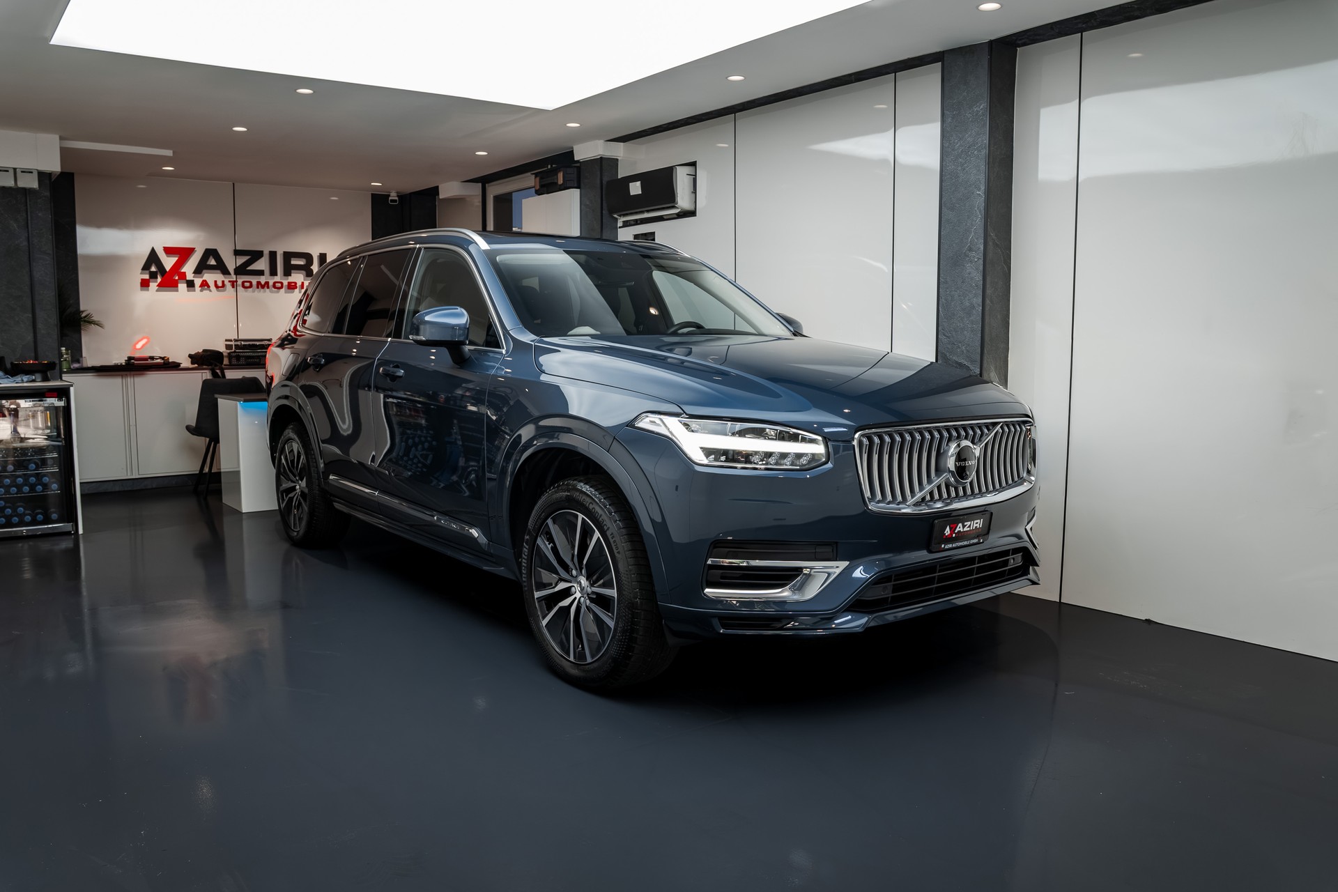 VOLVO XC90 T8 eAWD PluginHybrid Inscription Geartronic-image-2